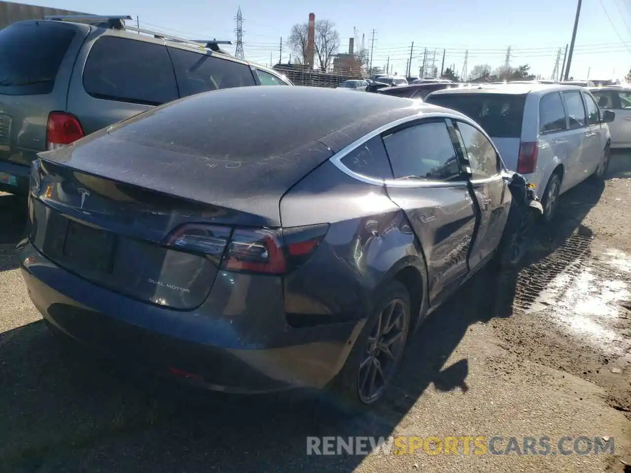 4 Фотография поврежденного автомобиля 5YJ3E1EB3KF209719 TESLA MODEL 3 2019