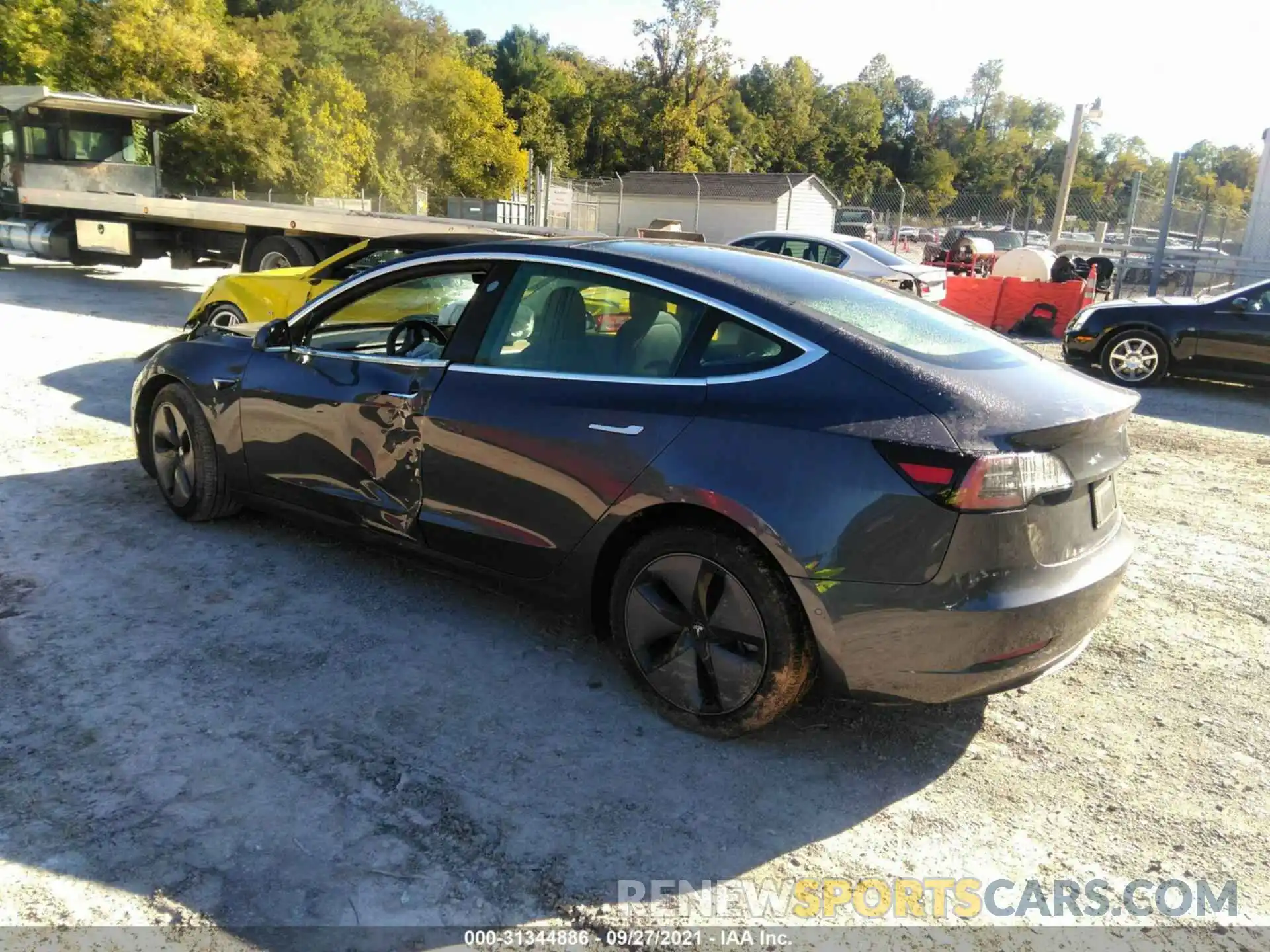 3 Photograph of a damaged car 5YJ3E1EB3KF209803 TESLA MODEL 3 2019