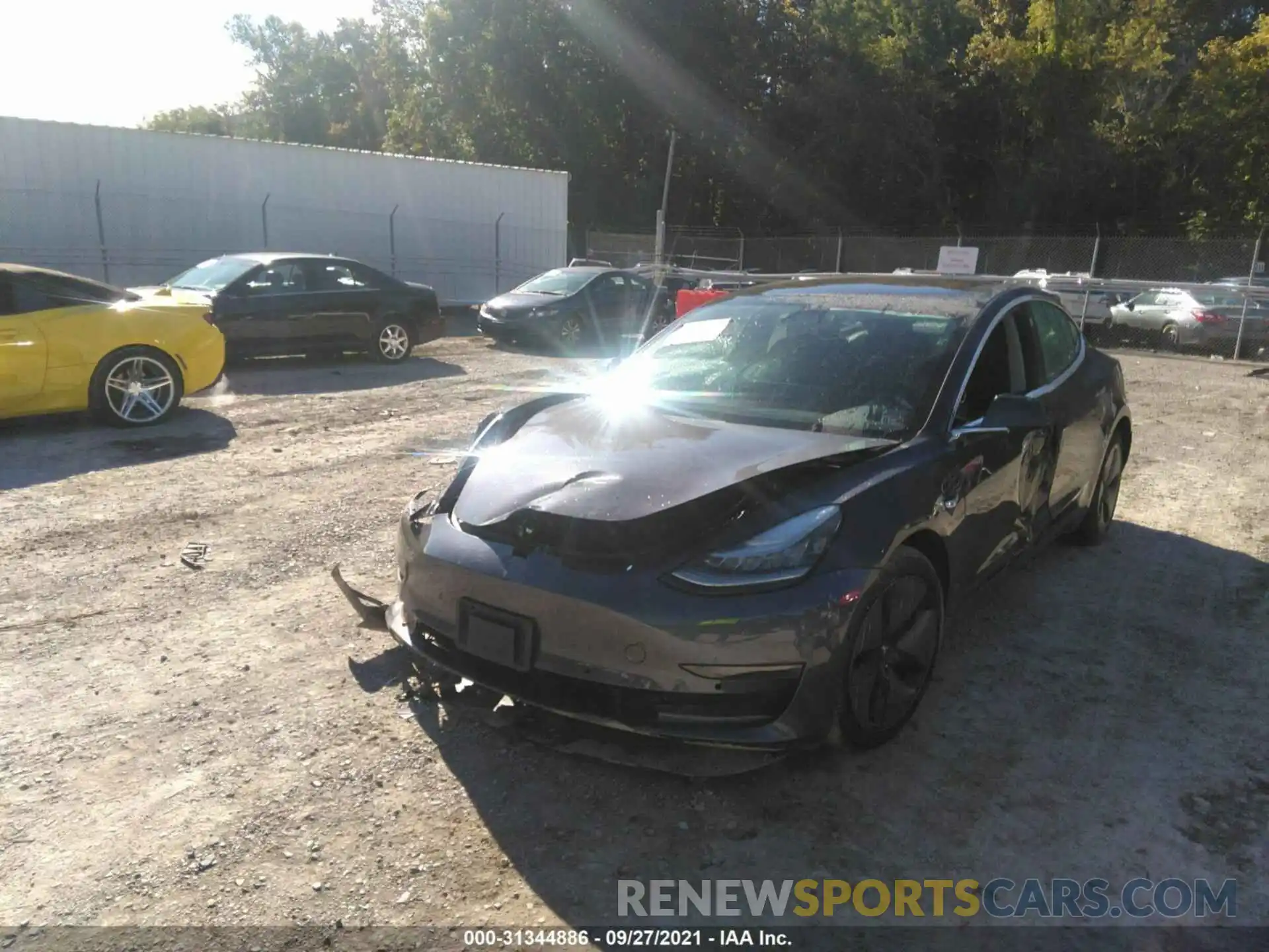 6 Фотография поврежденного автомобиля 5YJ3E1EB3KF209803 TESLA MODEL 3 2019