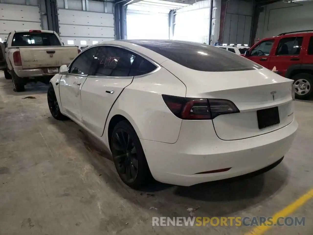 3 Photograph of a damaged car 5YJ3E1EB3KF211437 TESLA MODEL 3 2019