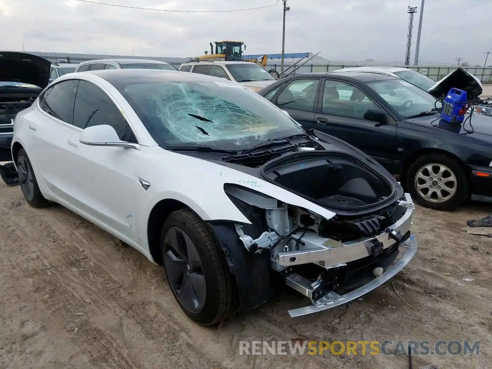 1 Photograph of a damaged car 5YJ3E1EB3KF211731 TESLA MODEL 3 2019