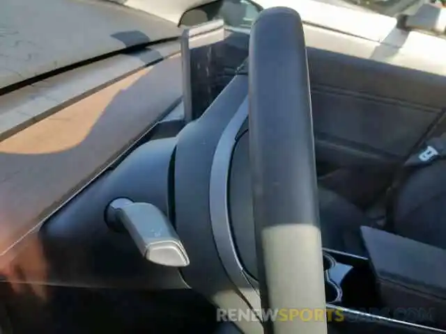 8 Photograph of a damaged car 5YJ3E1EB3KF359281 TESLA MODEL 3 2019