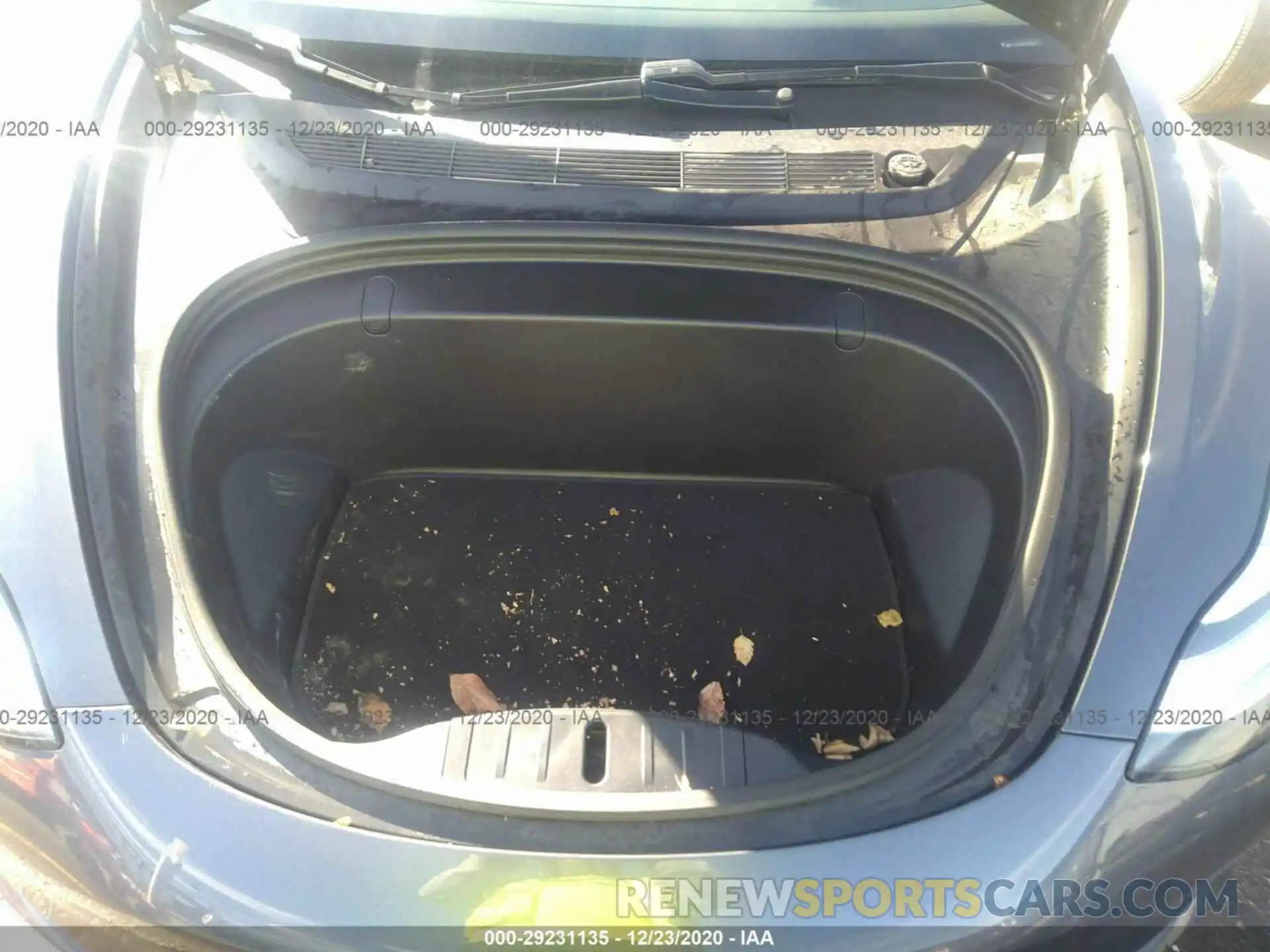 10 Photograph of a damaged car 5YJ3E1EB3KF359393 TESLA MODEL 3 2019