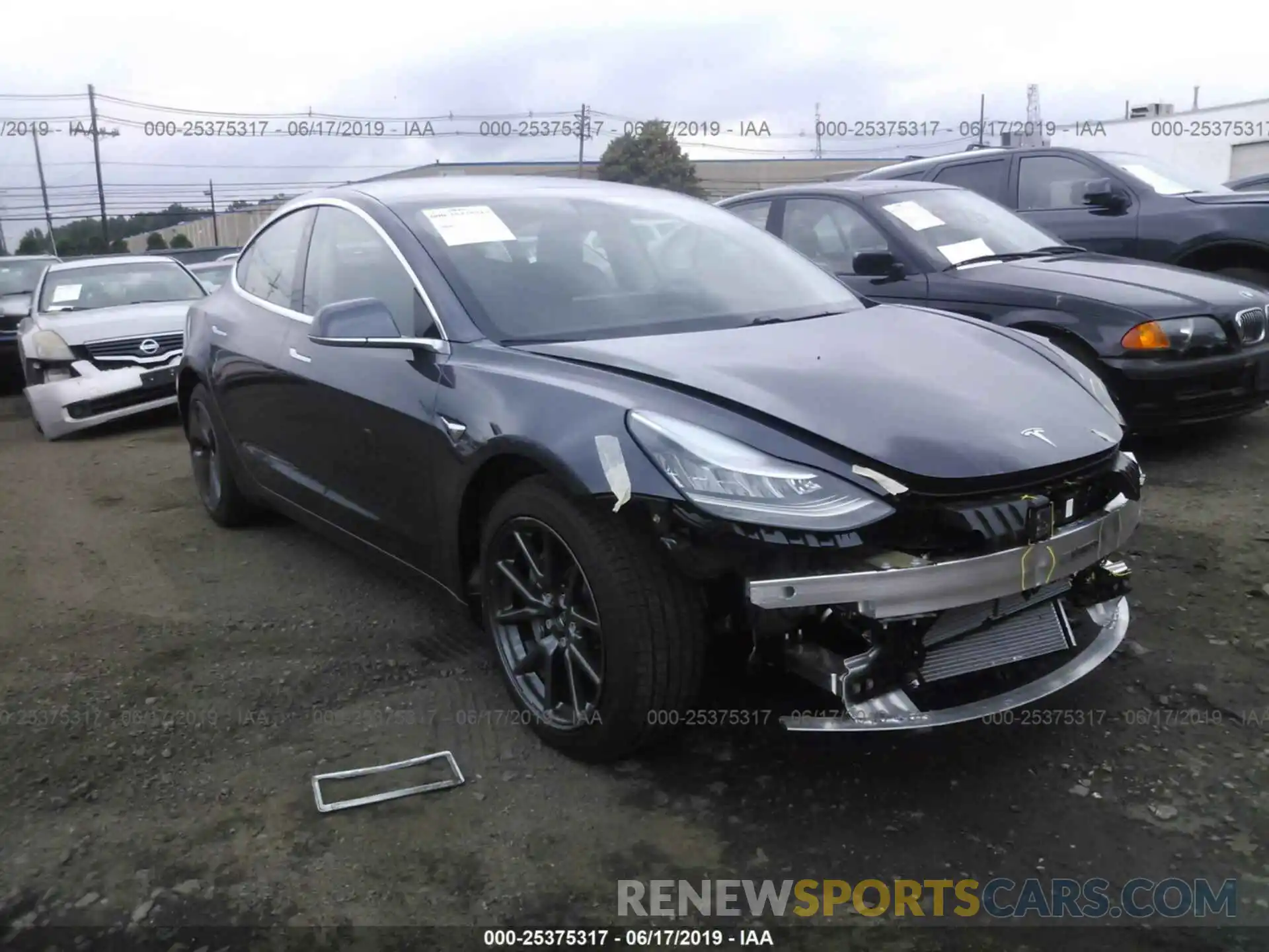 1 Photograph of a damaged car 5YJ3E1EB3KF364772 TESLA MODEL 3 2019