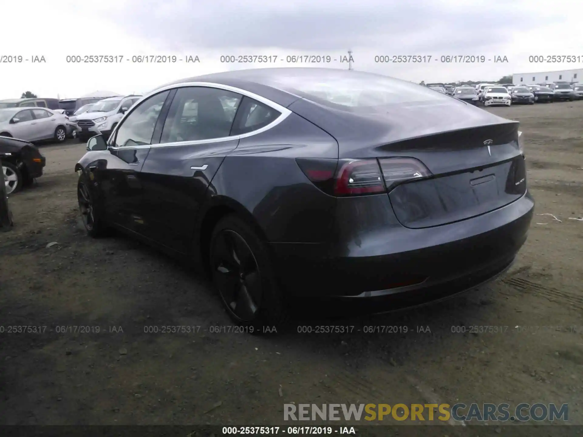 3 Photograph of a damaged car 5YJ3E1EB3KF364772 TESLA MODEL 3 2019