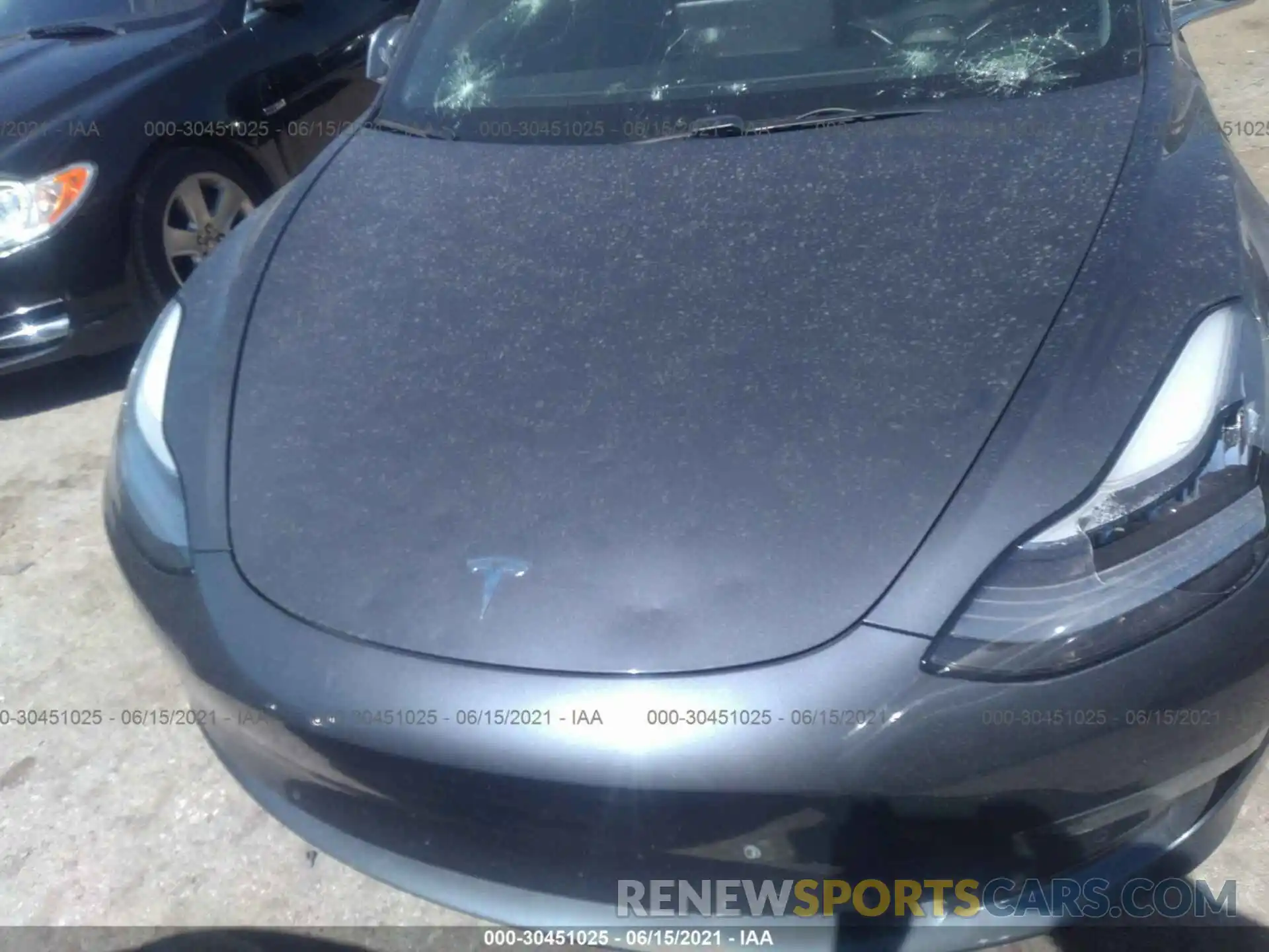 10 Photograph of a damaged car 5YJ3E1EB3KF386173 TESLA MODEL 3 2019