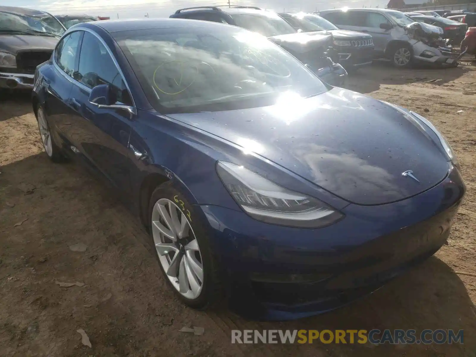 1 Фотография поврежденного автомобиля 5YJ3E1EB3KF390028 TESLA MODEL 3 2019