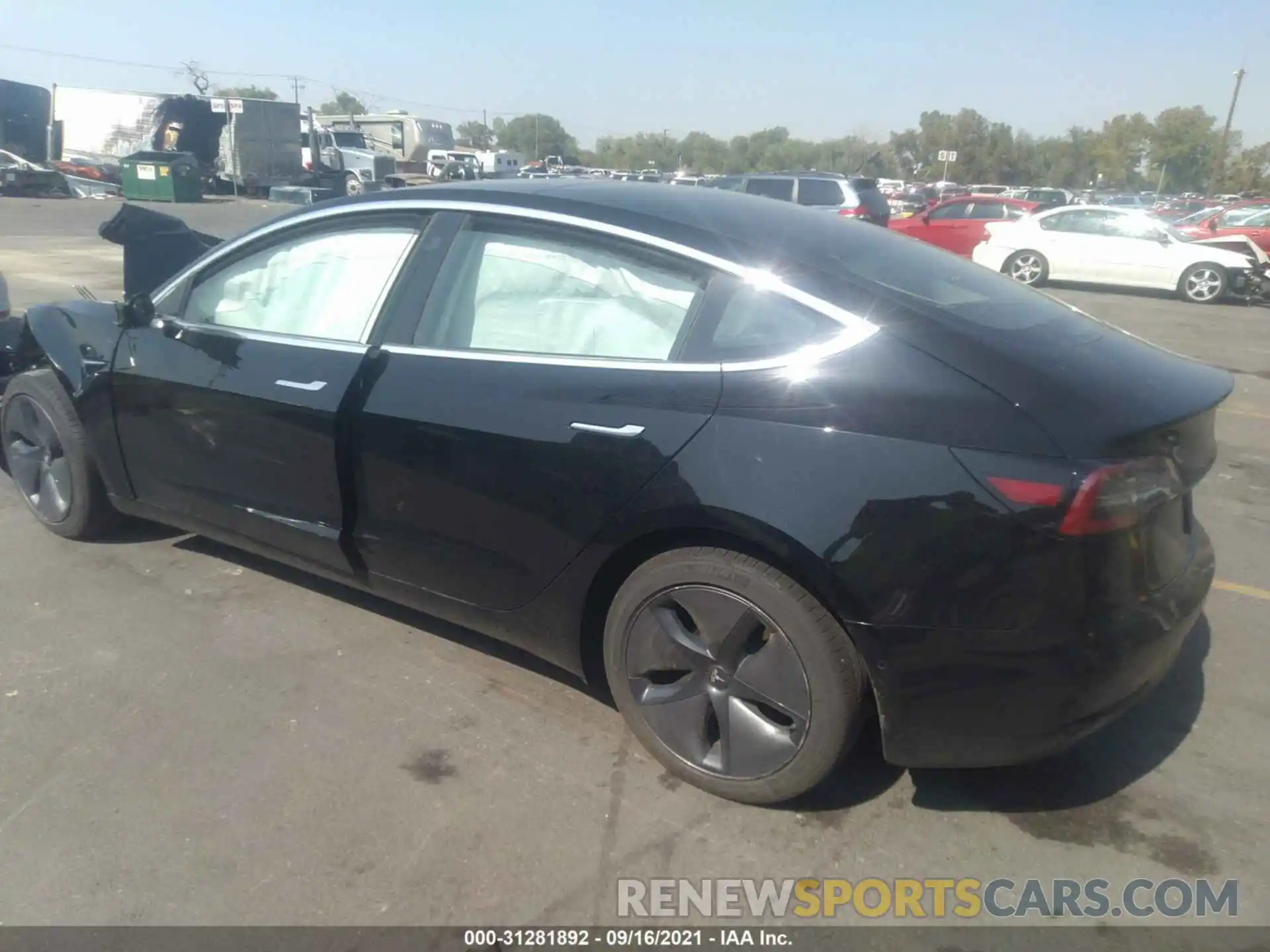 3 Фотография поврежденного автомобиля 5YJ3E1EB3KF390546 TESLA MODEL 3 2019