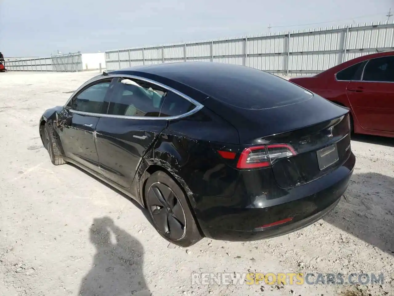 3 Photograph of a damaged car 5YJ3E1EB3KF390658 TESLA MODEL 3 2019