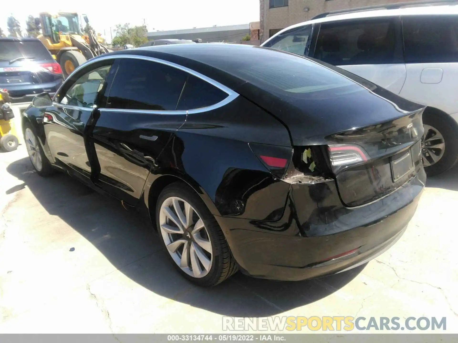 3 Photograph of a damaged car 5YJ3E1EB3KF391406 TESLA MODEL 3 2019