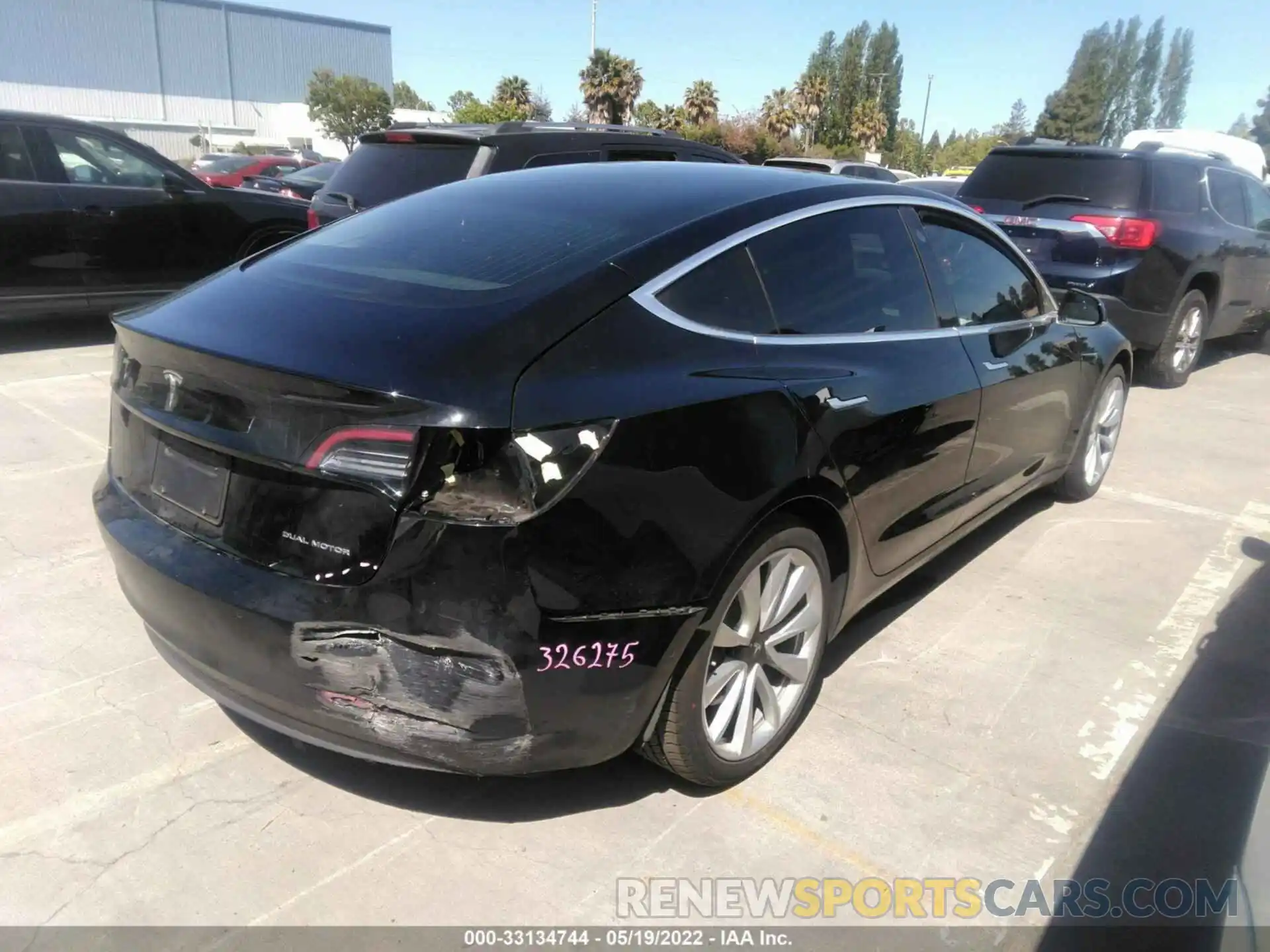 4 Photograph of a damaged car 5YJ3E1EB3KF391406 TESLA MODEL 3 2019