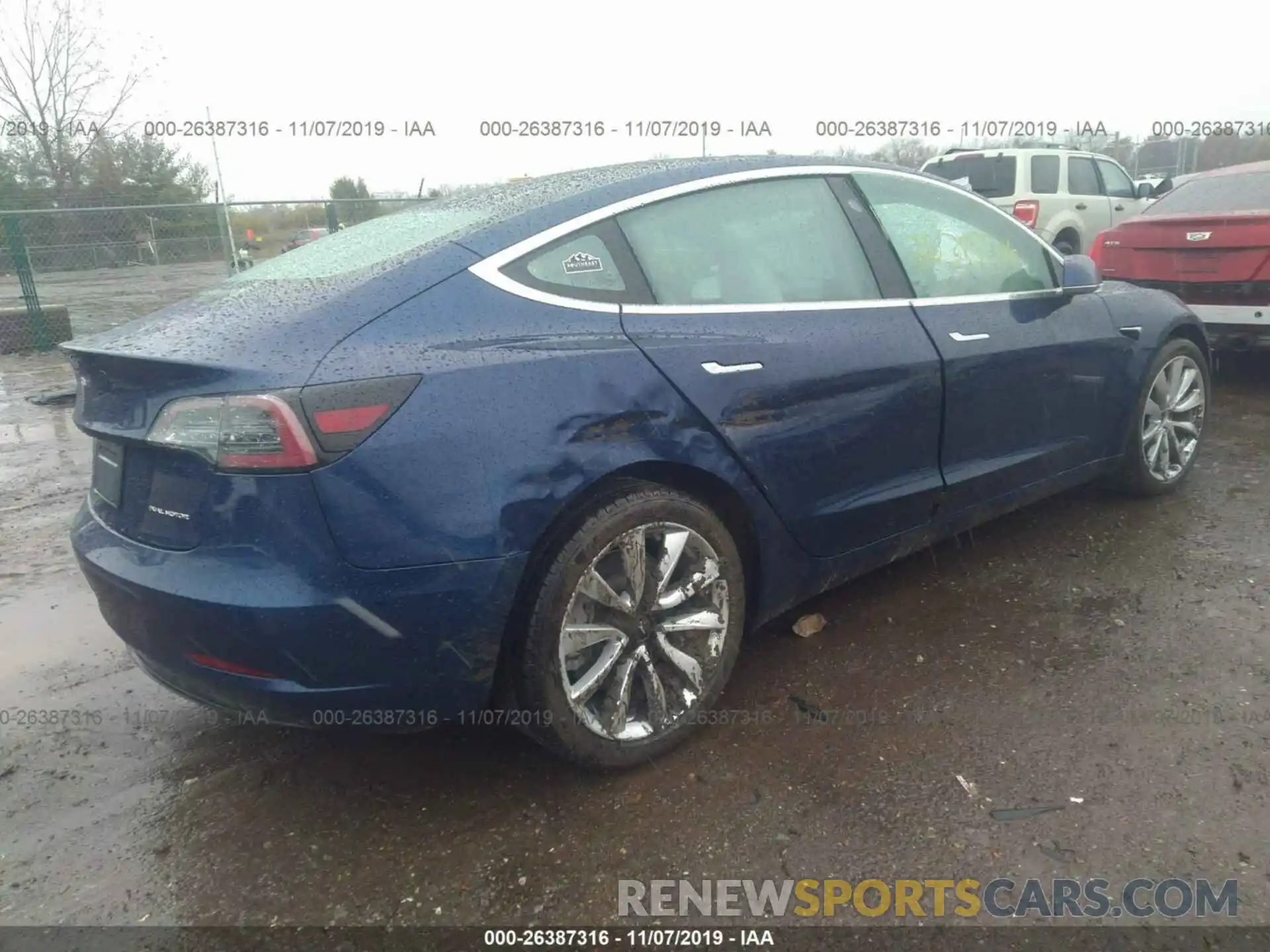 4 Photograph of a damaged car 5YJ3E1EB3KF392202 TESLA MODEL 3 2019