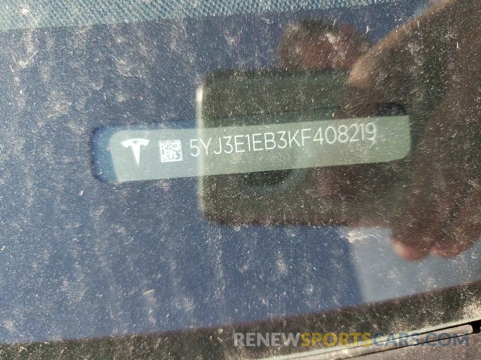 10 Photograph of a damaged car 5YJ3E1EB3KF408219 TESLA MODEL 3 2019