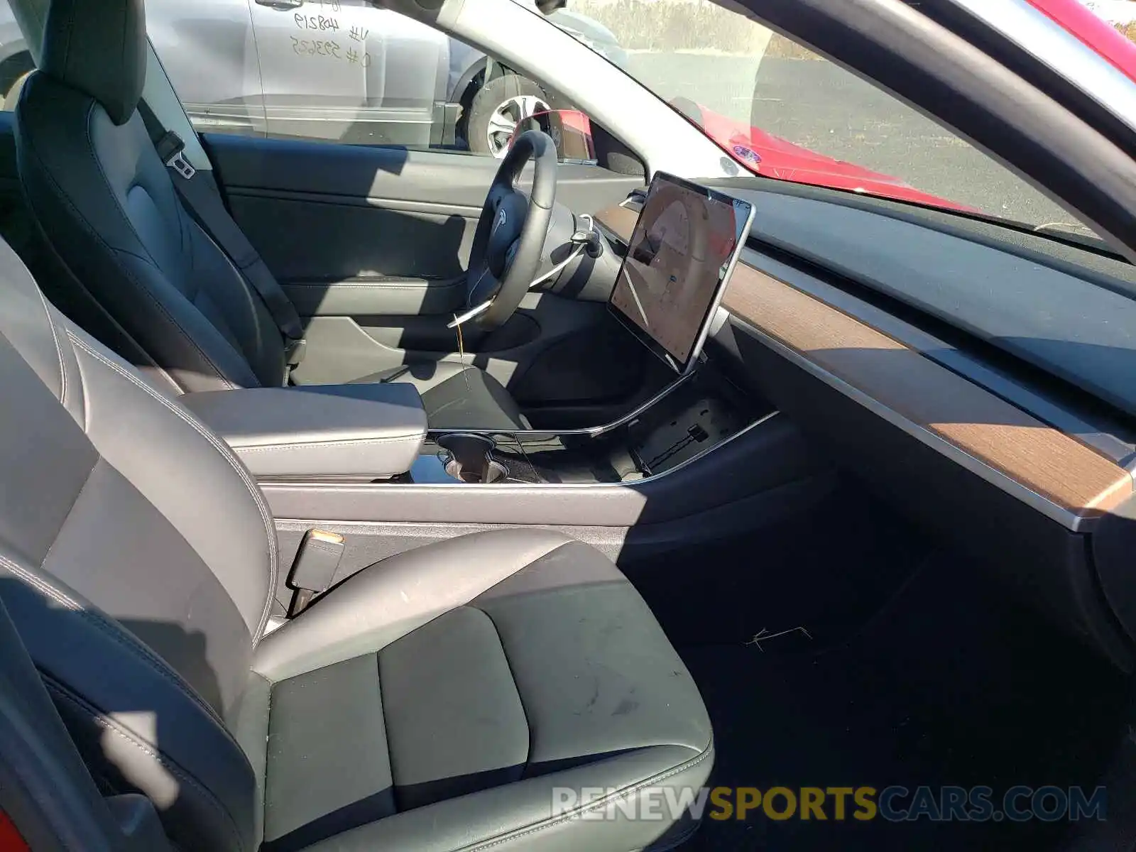 5 Photograph of a damaged car 5YJ3E1EB3KF408219 TESLA MODEL 3 2019