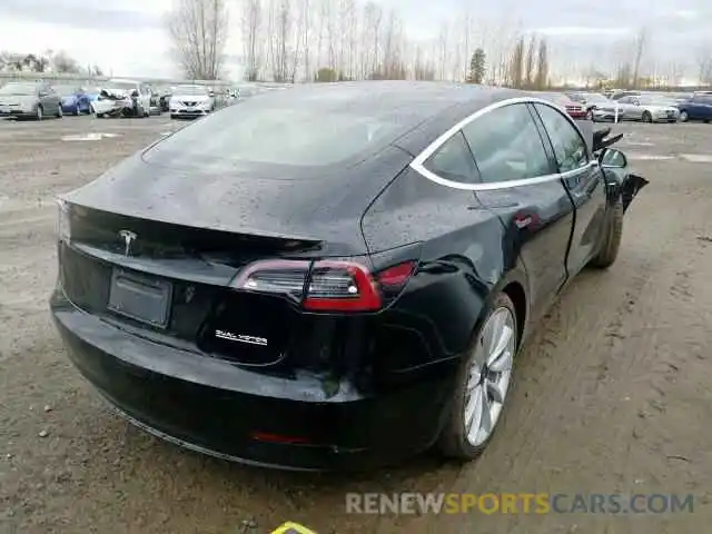 4 Фотография поврежденного автомобиля 5YJ3E1EB3KF408690 TESLA MODEL 3 2019