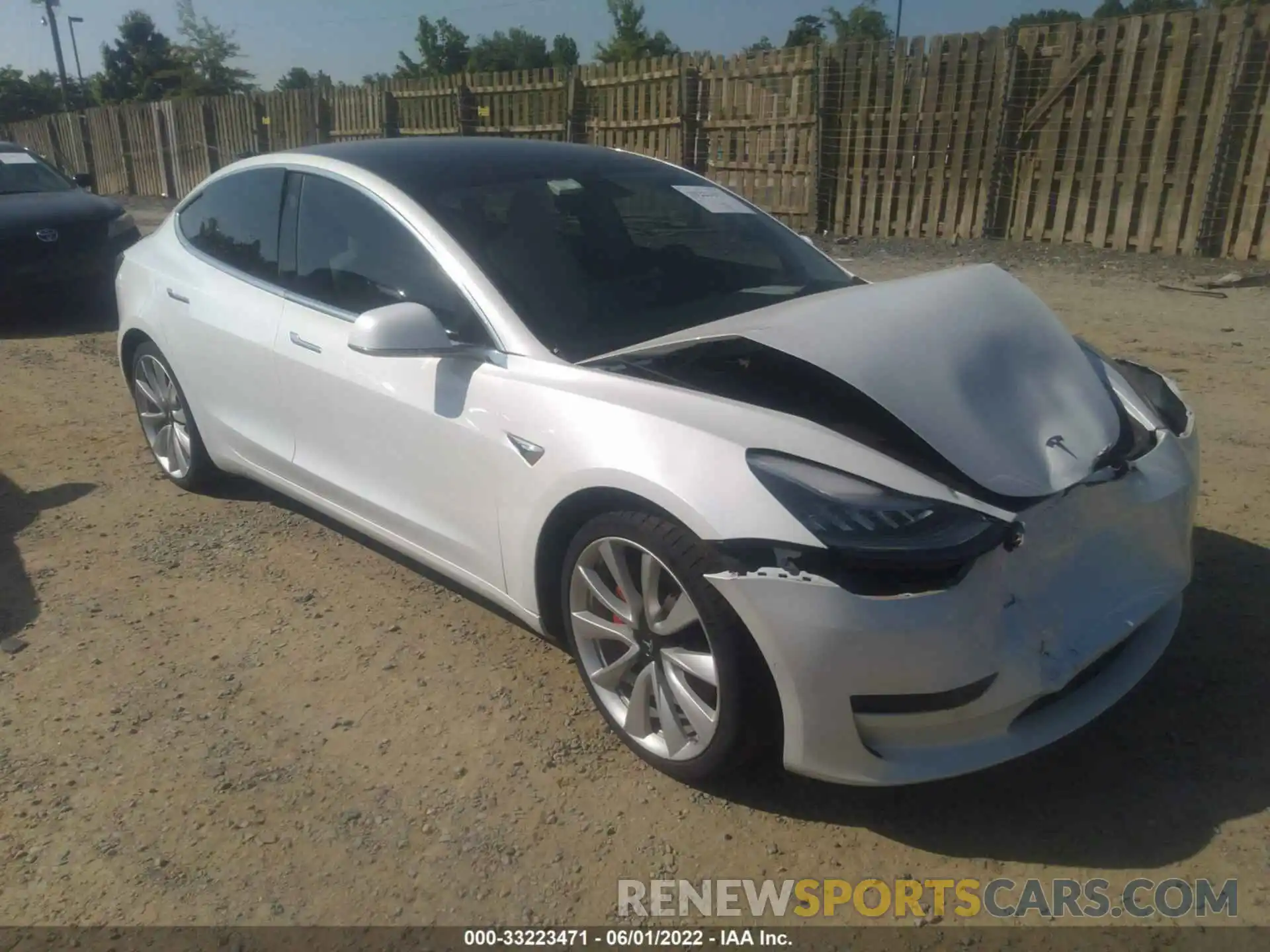 1 Photograph of a damaged car 5YJ3E1EB3KF422136 TESLA MODEL 3 2019