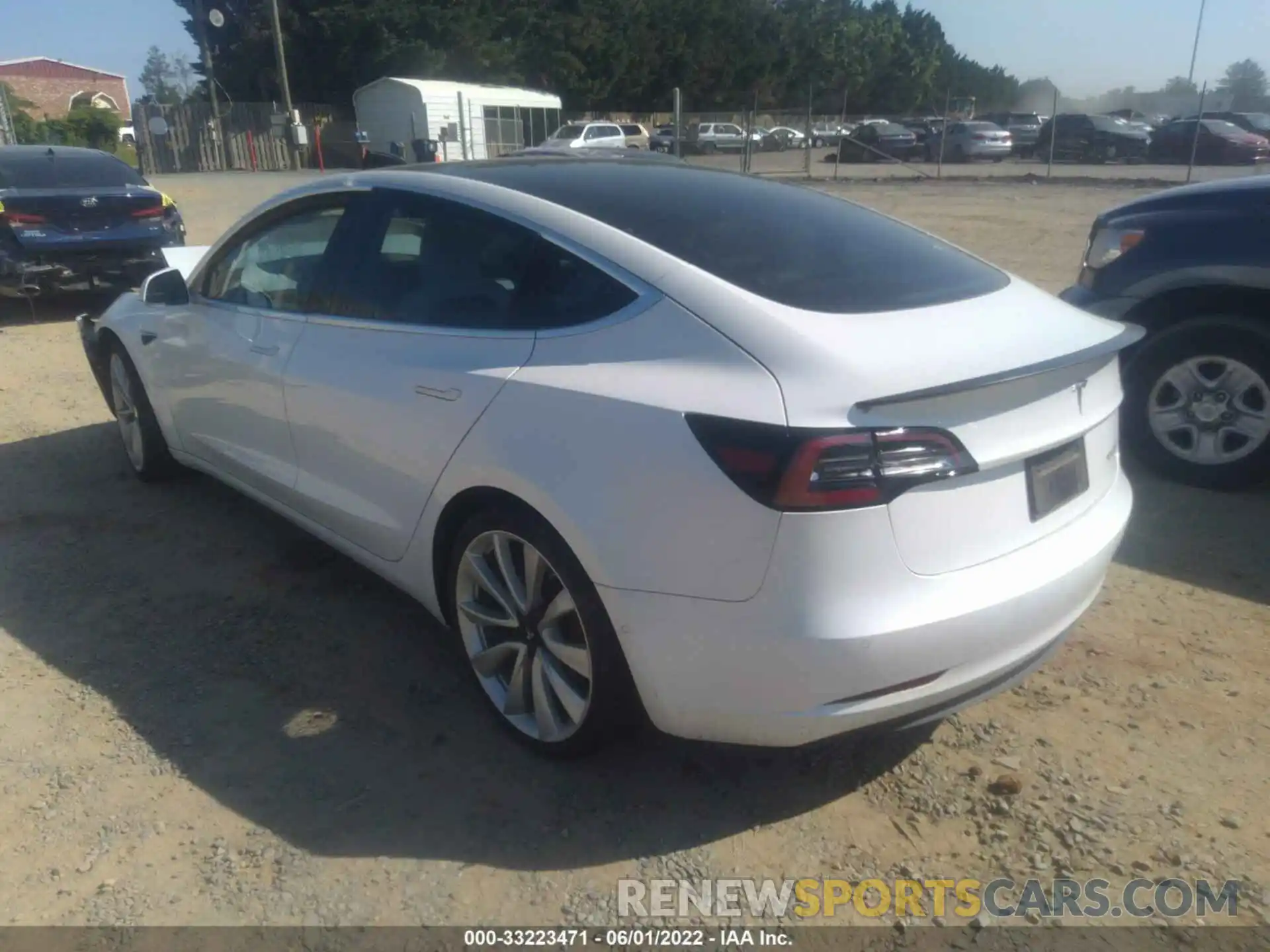 3 Photograph of a damaged car 5YJ3E1EB3KF422136 TESLA MODEL 3 2019