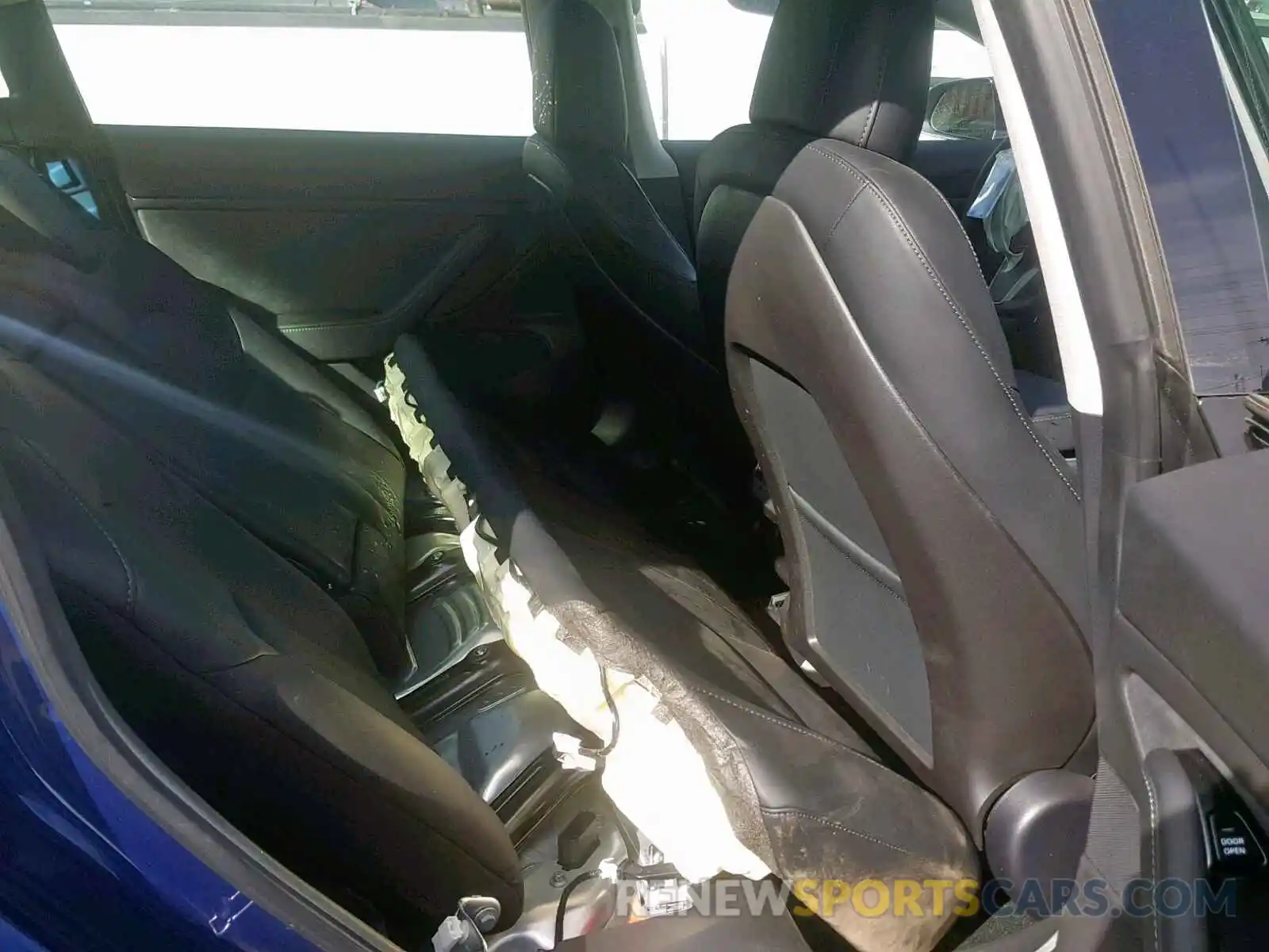 6 Photograph of a damaged car 5YJ3E1EB3KF437364 TESLA MODEL 3 2019