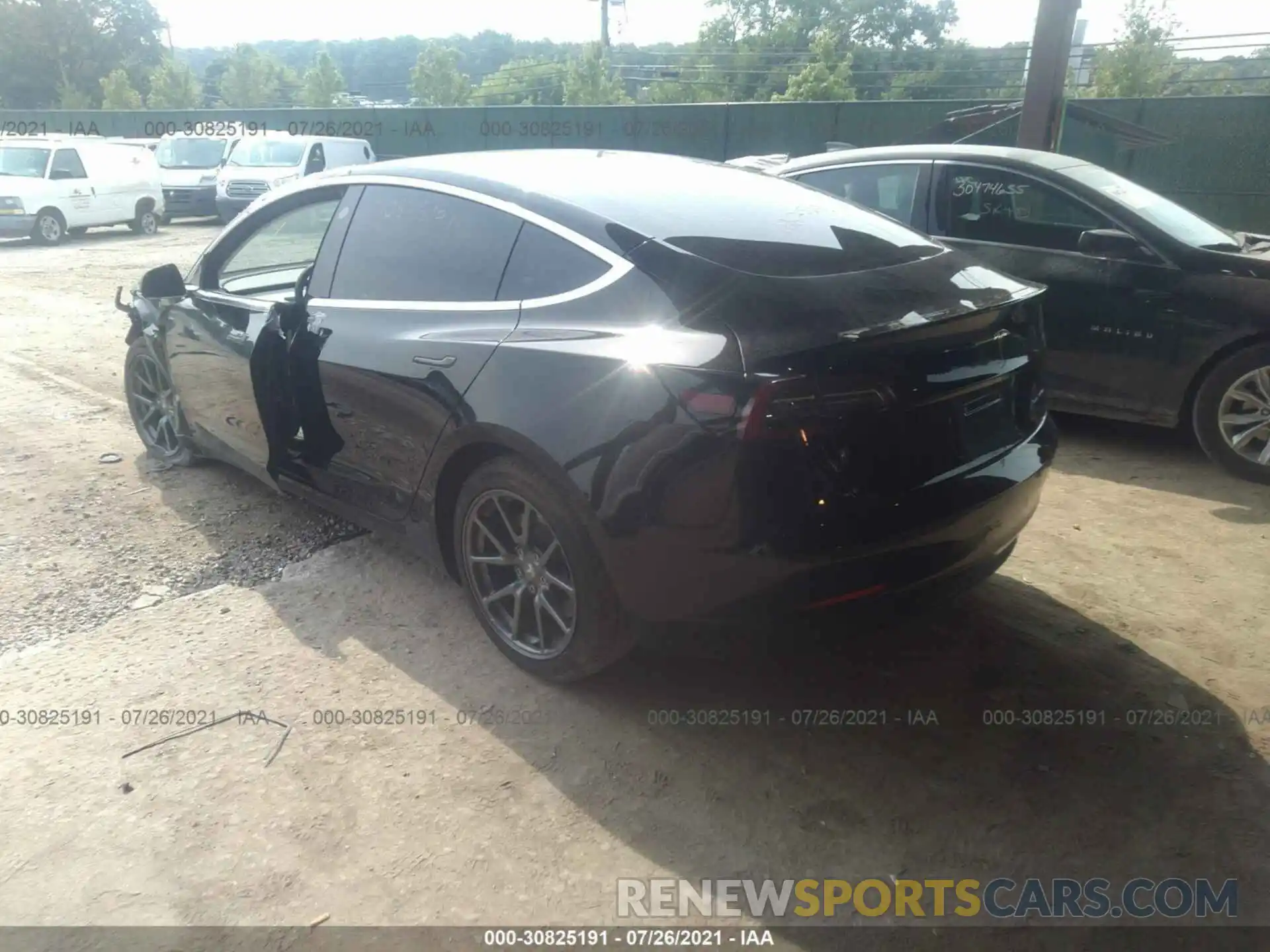 3 Photograph of a damaged car 5YJ3E1EB3KF450650 TESLA MODEL 3 2019