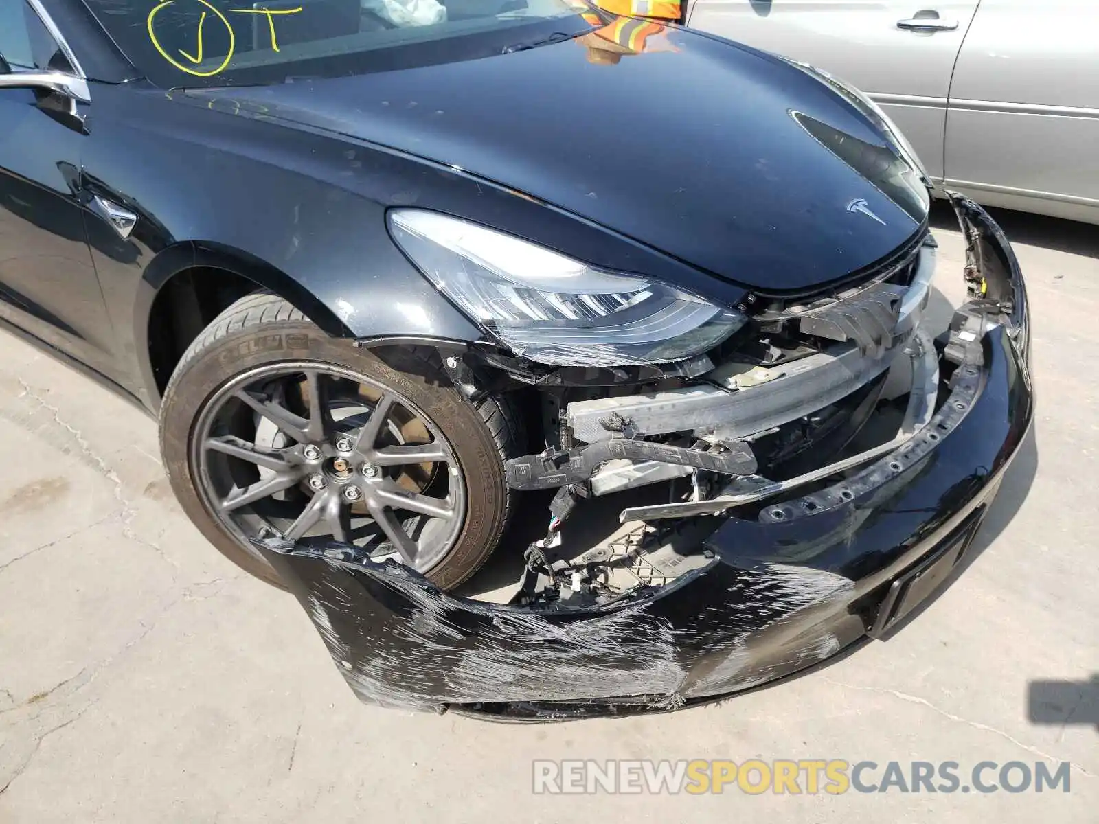 9 Photograph of a damaged car 5YJ3E1EB3KF451314 TESLA MODEL 3 2019