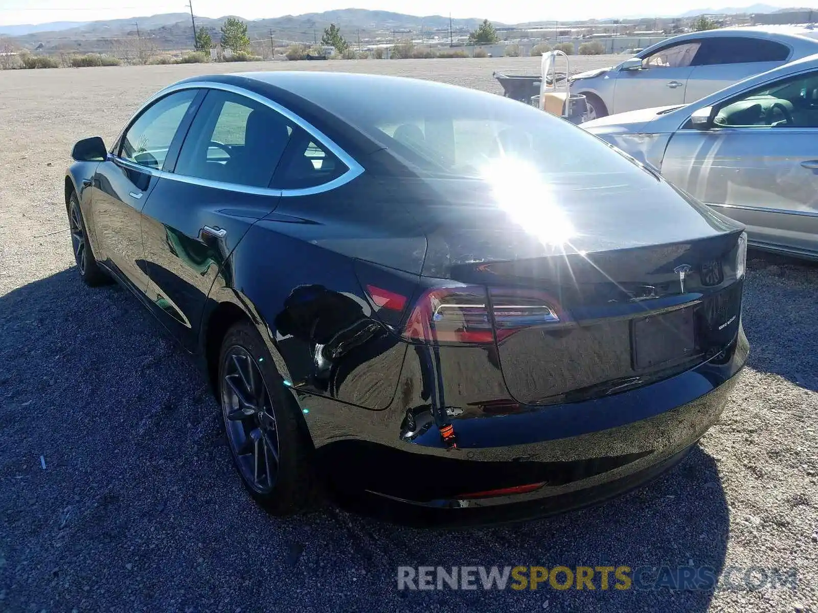 3 Photograph of a damaged car 5YJ3E1EB3KF451698 TESLA MODEL 3 2019