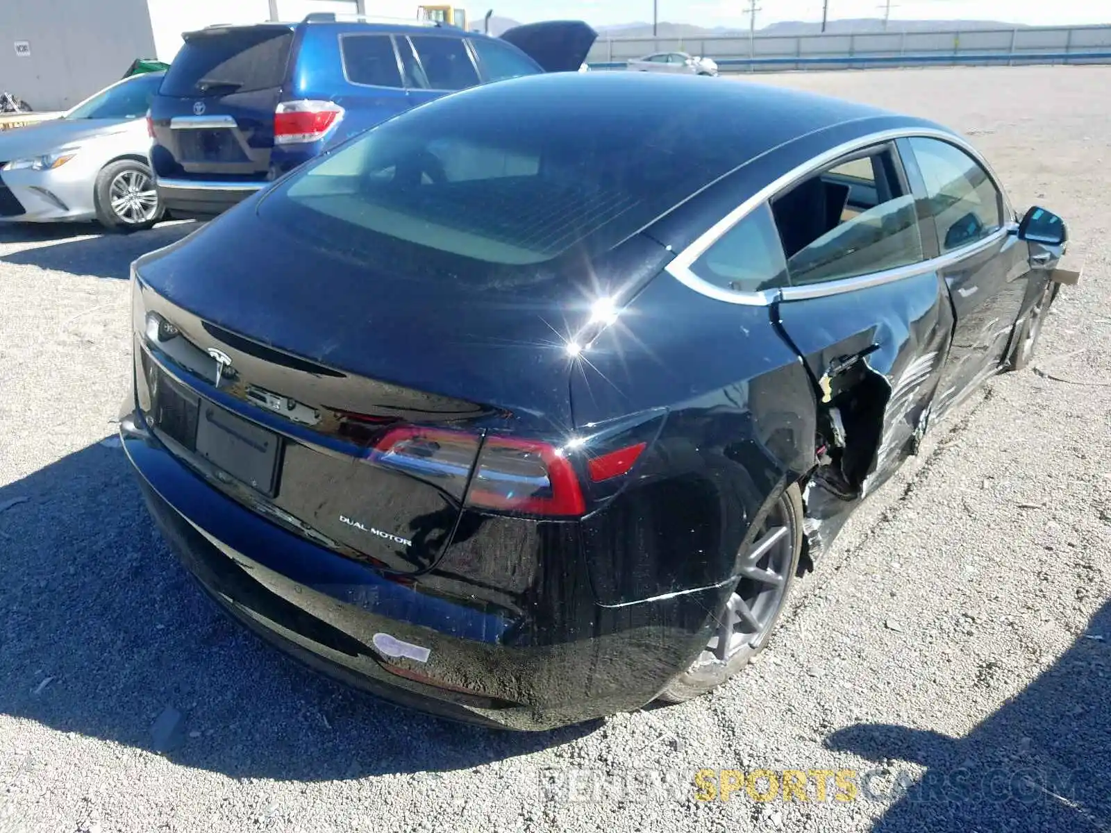 4 Photograph of a damaged car 5YJ3E1EB3KF451698 TESLA MODEL 3 2019