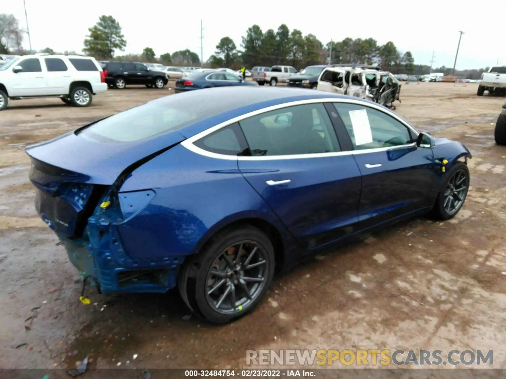 4 Photograph of a damaged car 5YJ3E1EB3KF452656 TESLA MODEL 3 2019