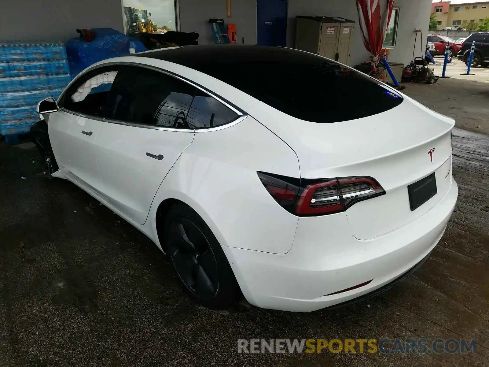 3 Photograph of a damaged car 5YJ3E1EB3KF453113 TESLA MODEL 3 2019