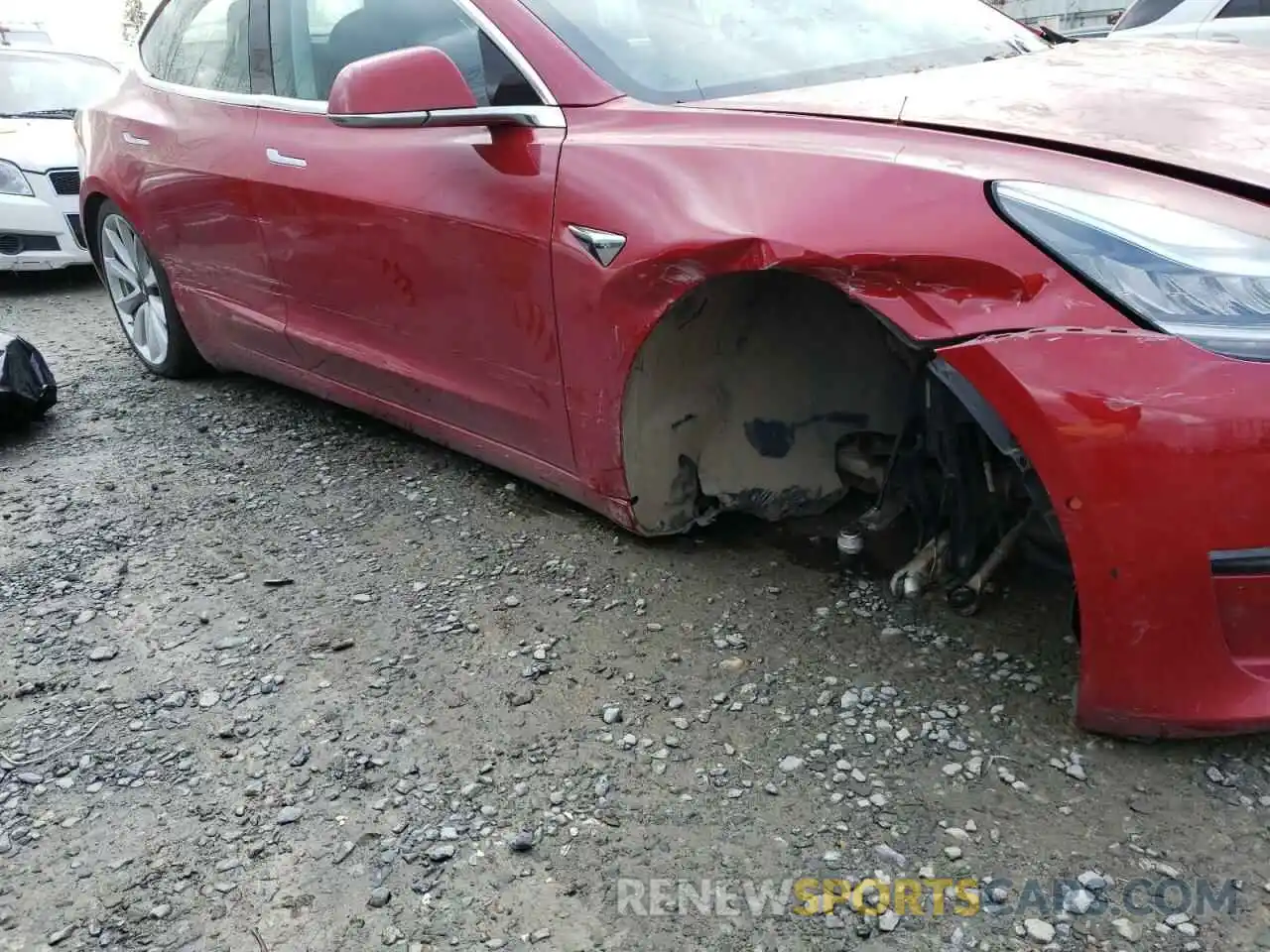 9 Photograph of a damaged car 5YJ3E1EB4KF187181 TESLA MODEL 3 2019