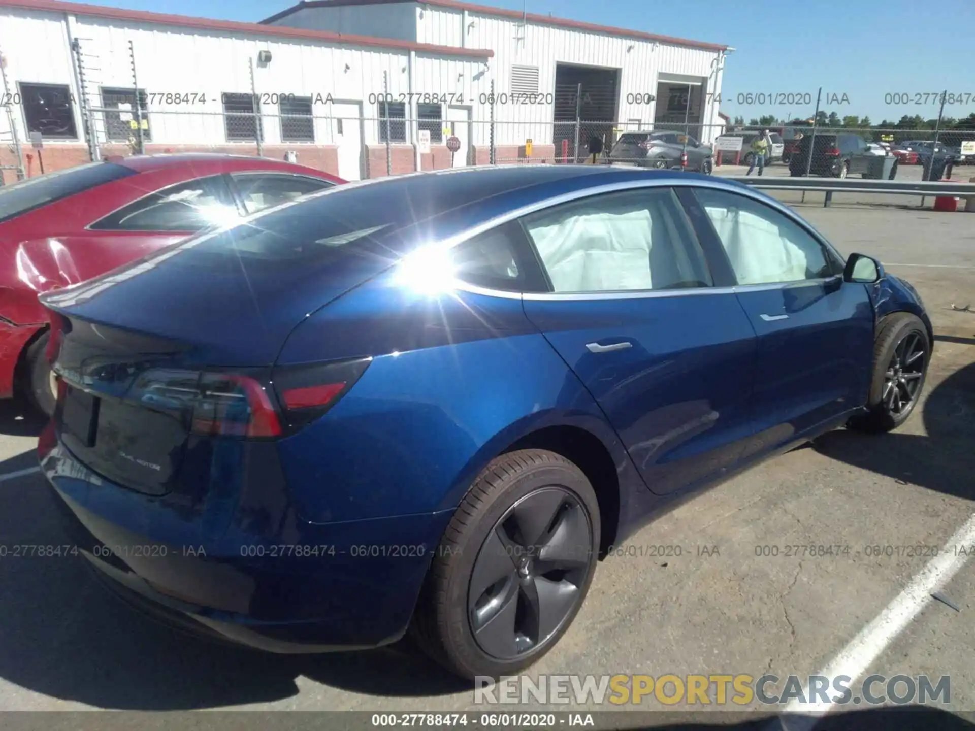 4 Photograph of a damaged car 5YJ3E1EB4KF191425 TESLA MODEL 3 2019