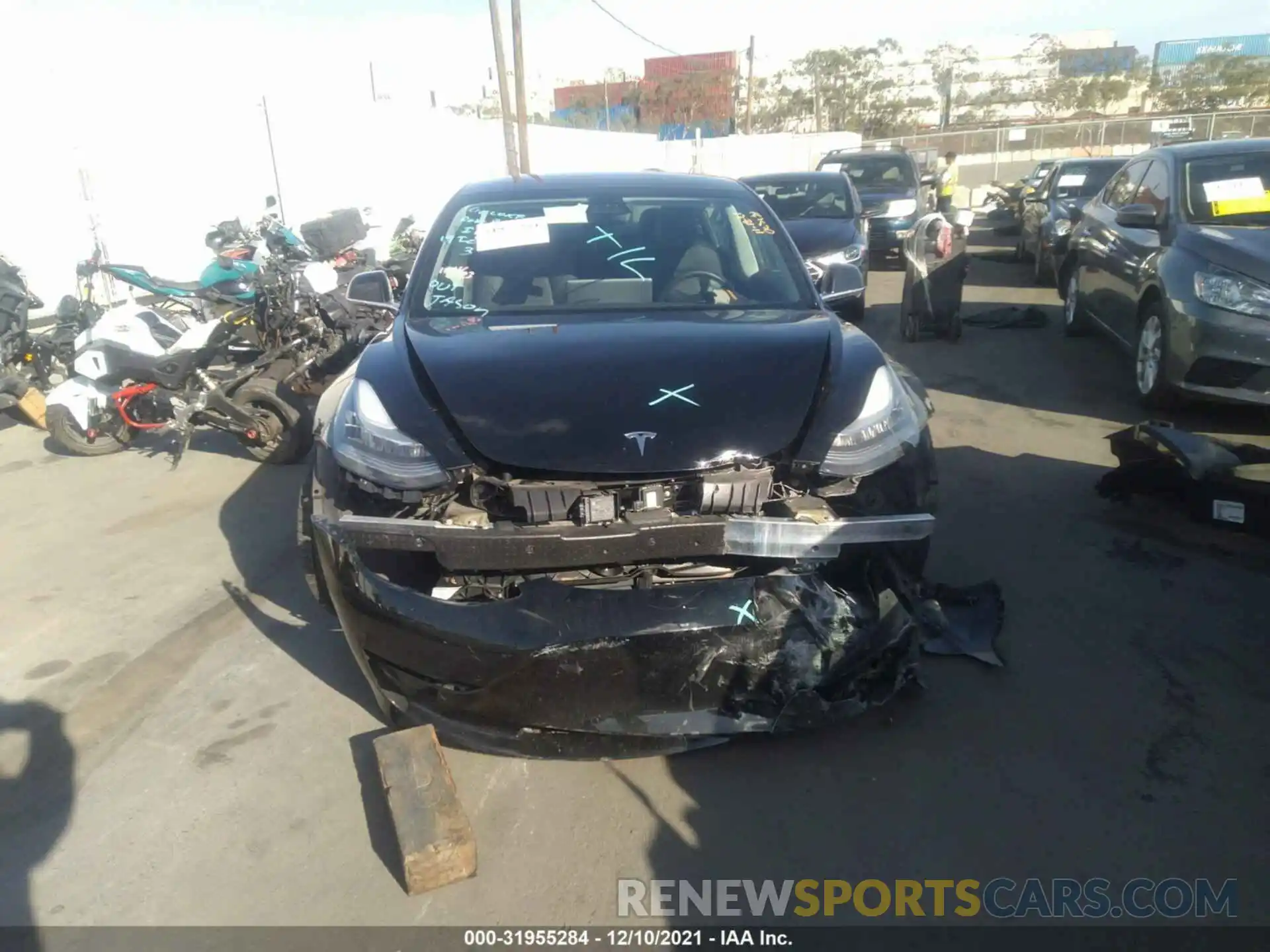 6 Photograph of a damaged car 5YJ3E1EB4KF191960 TESLA MODEL 3 2019