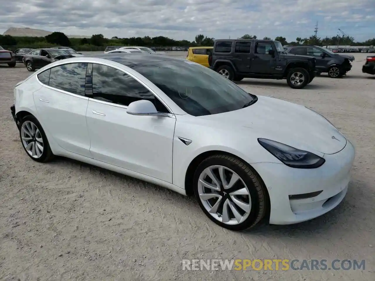 1 Фотография поврежденного автомобиля 5YJ3E1EB4KF192073 TESLA MODEL 3 2019