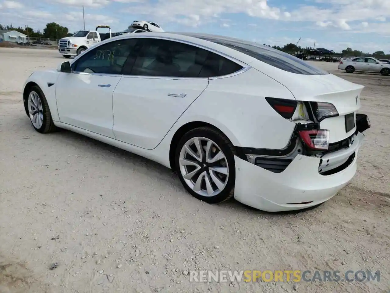 3 Photograph of a damaged car 5YJ3E1EB4KF192073 TESLA MODEL 3 2019