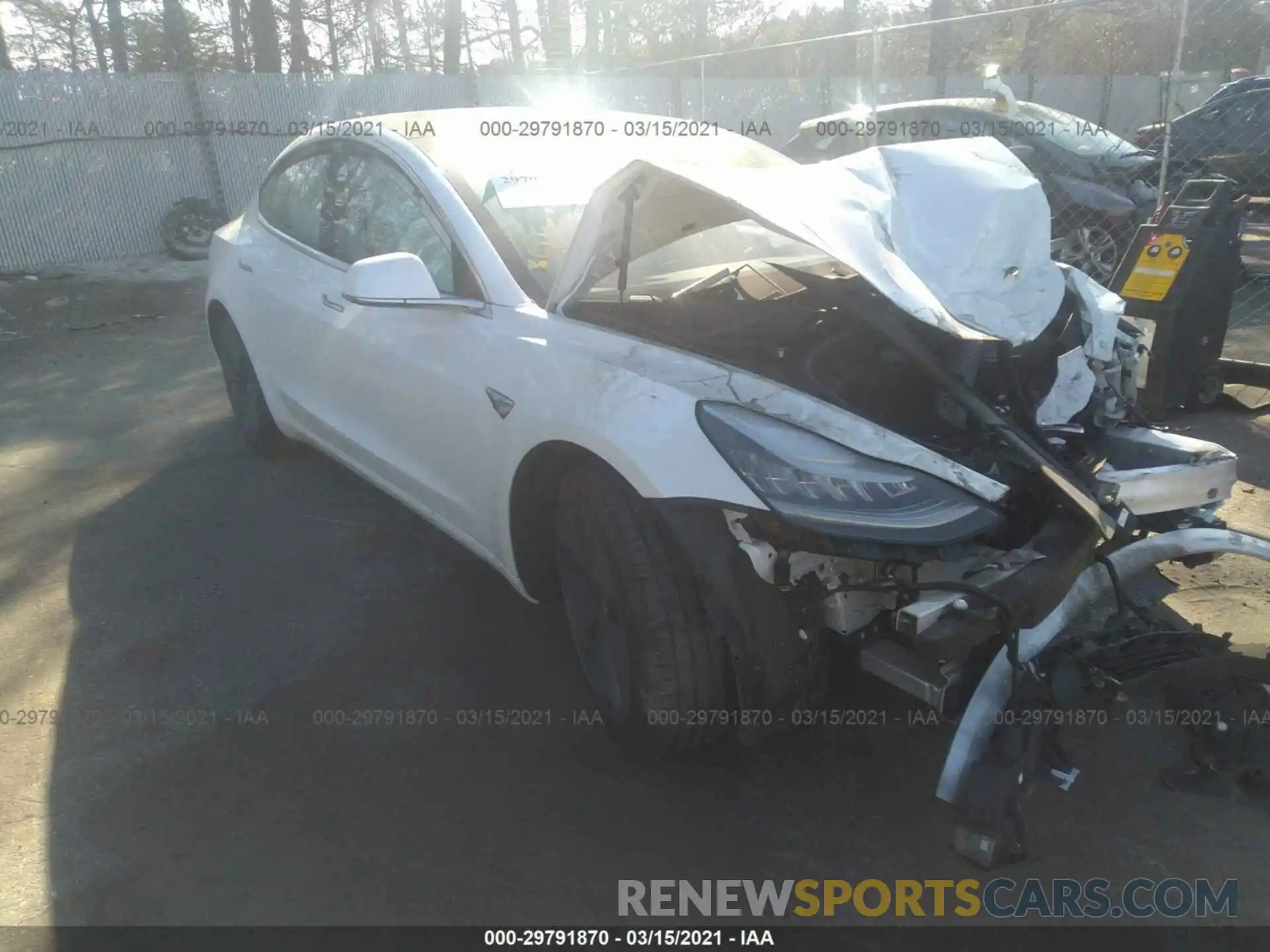 1 Photograph of a damaged car 5YJ3E1EB4KF192252 TESLA MODEL 3 2019