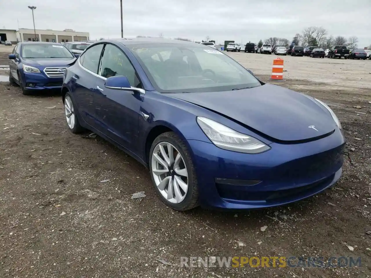 1 Фотография поврежденного автомобиля 5YJ3E1EB4KF194275 TESLA MODEL 3 2019