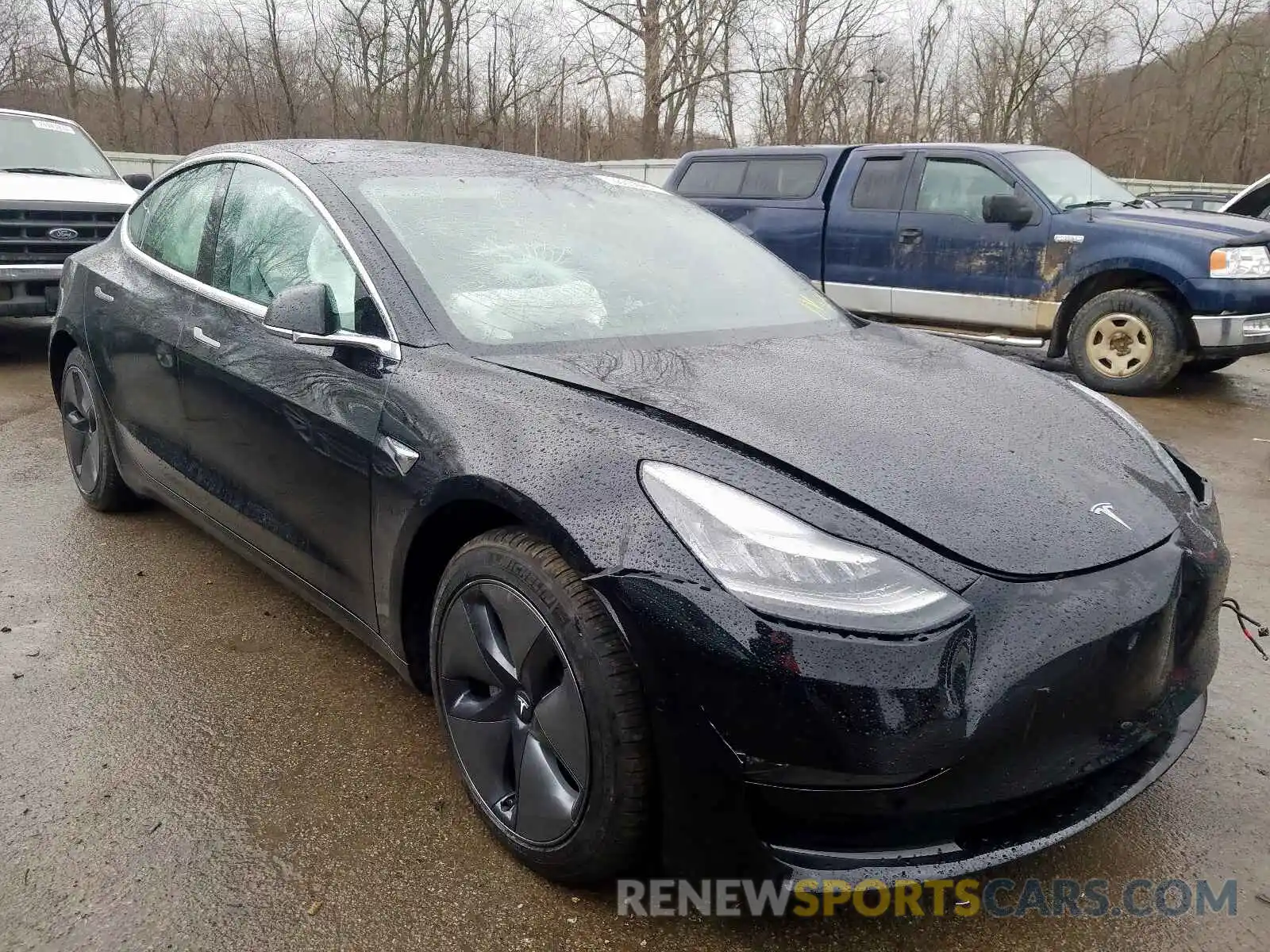 1 Photograph of a damaged car 5YJ3E1EB4KF194874 TESLA MODEL 3 2019