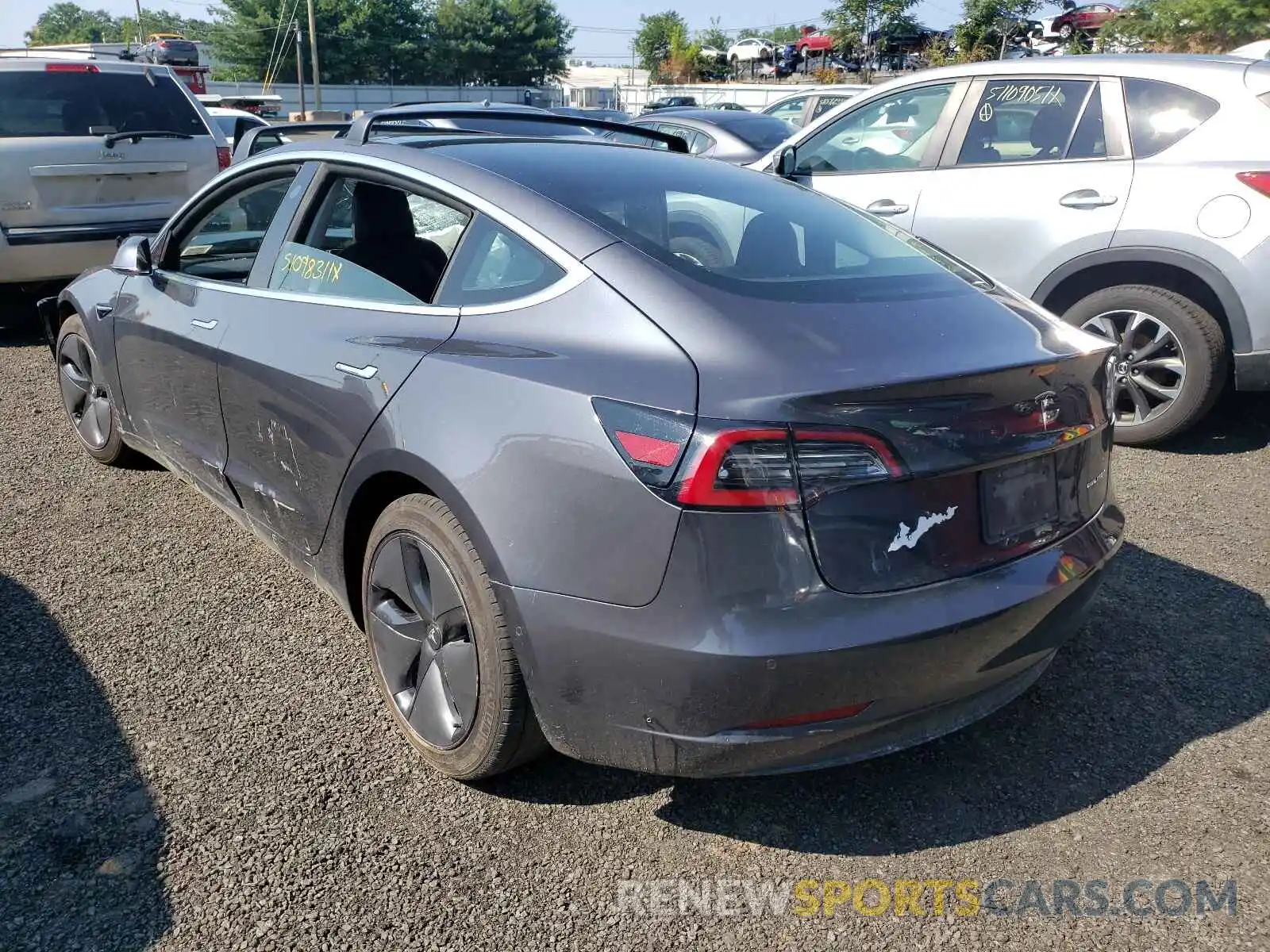 3 Photograph of a damaged car 5YJ3E1EB4KF205551 TESLA MODEL 3 2019