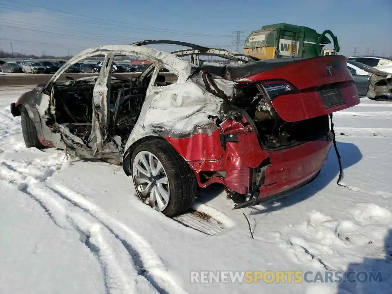 3 Photograph of a damaged car 5YJ3E1EB4KF210586 TESLA MODEL 3 2019