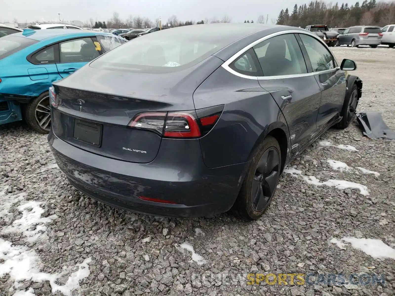 4 Фотография поврежденного автомобиля 5YJ3E1EB4KF214170 TESLA MODEL 3 2019