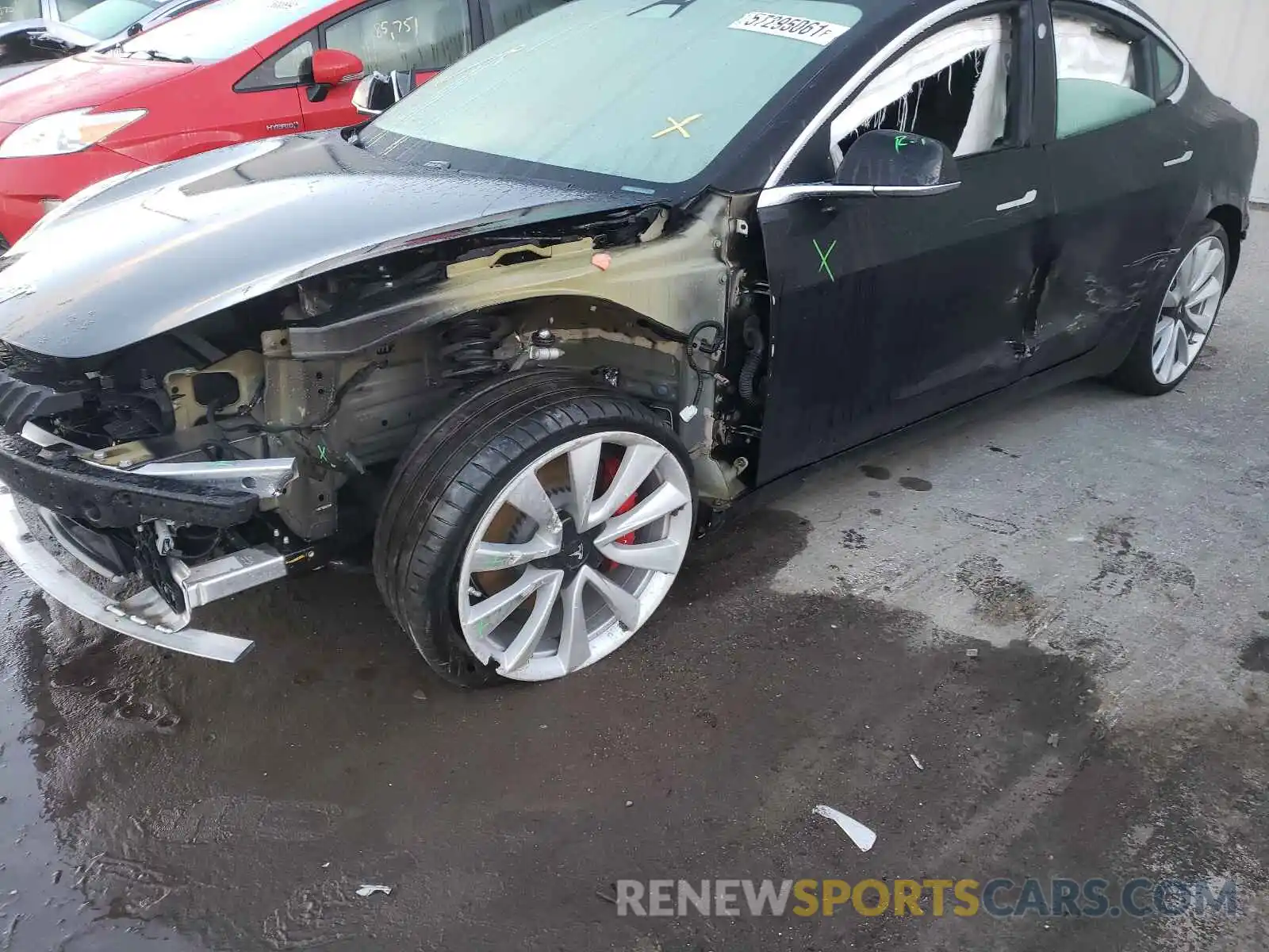 10 Photograph of a damaged car 5YJ3E1EB4KF237271 TESLA MODEL 3 2019