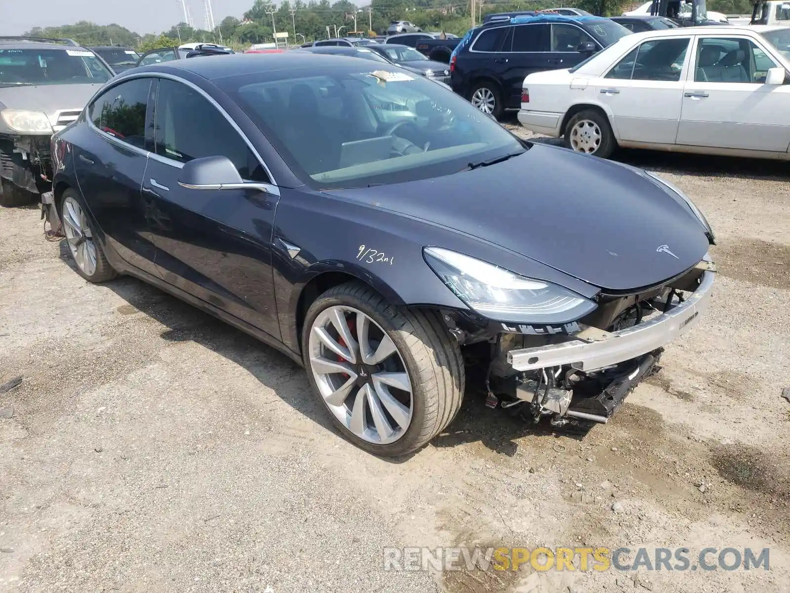 1 Photograph of a damaged car 5YJ3E1EB4KF237576 TESLA MODEL 3 2019