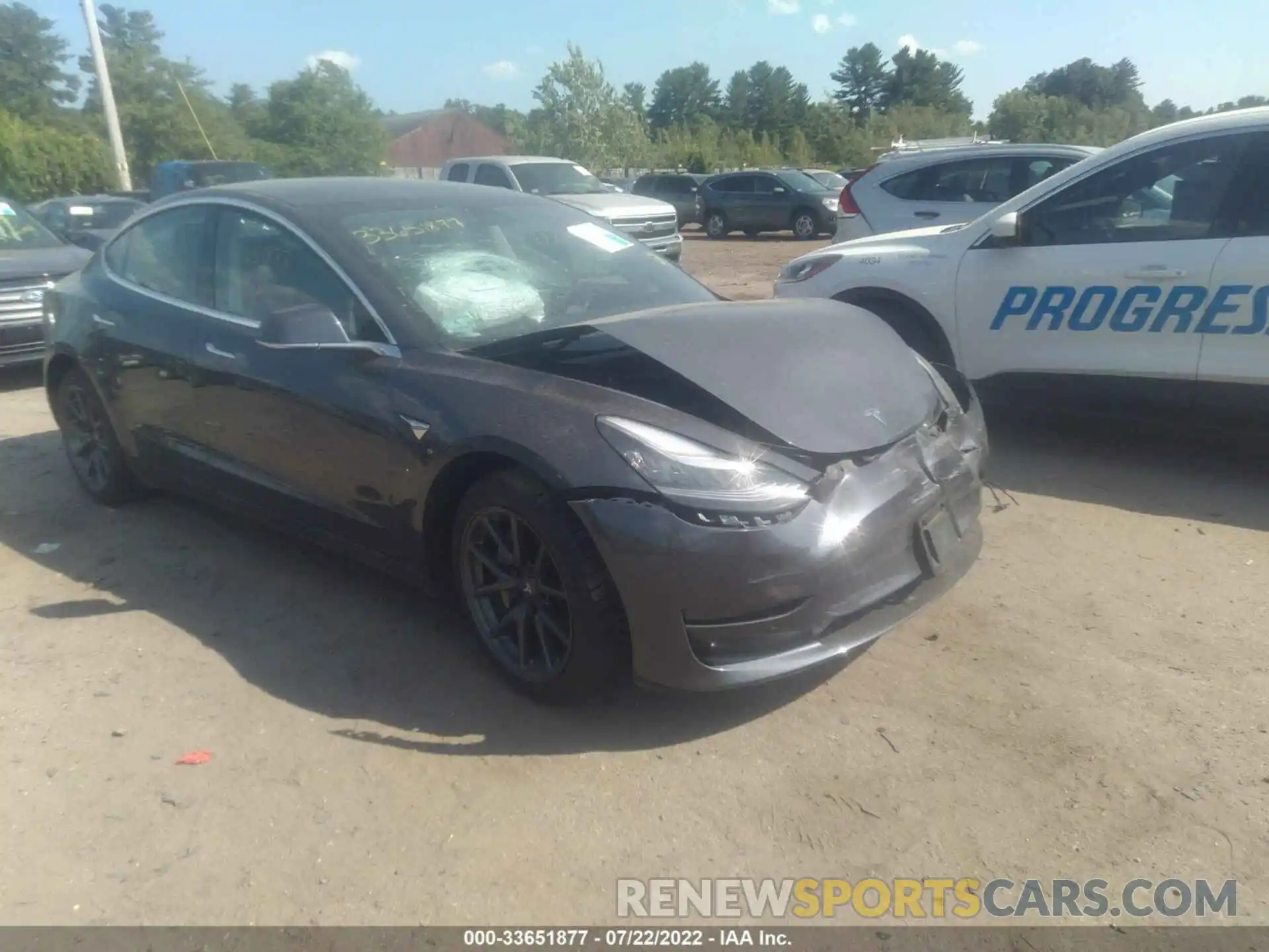 1 Photograph of a damaged car 5YJ3E1EB4KF359435 TESLA MODEL 3 2019