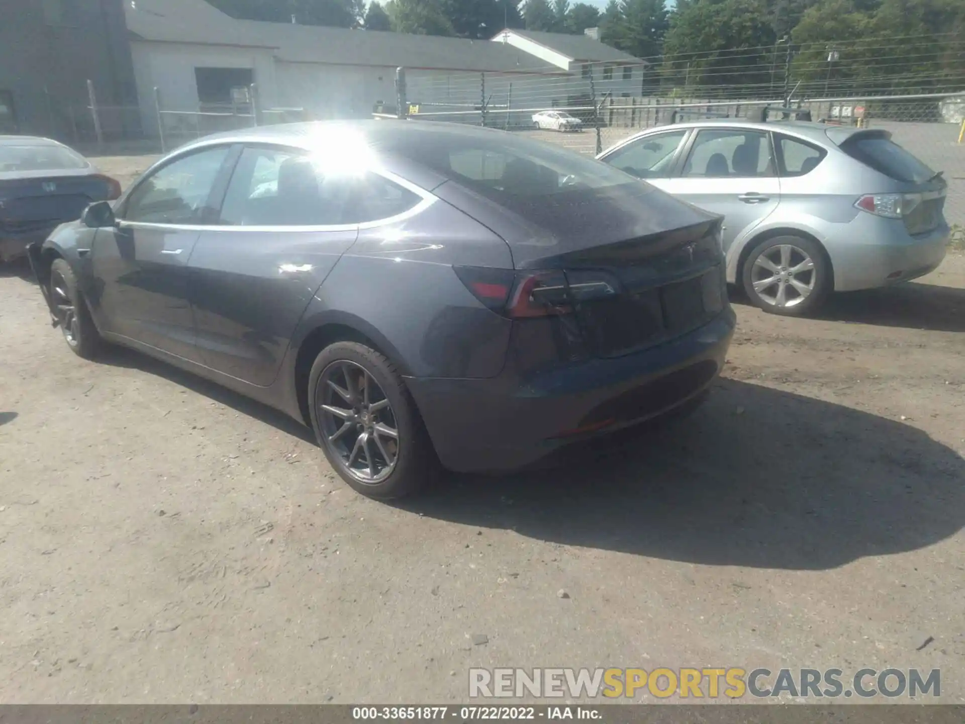 3 Photograph of a damaged car 5YJ3E1EB4KF359435 TESLA MODEL 3 2019