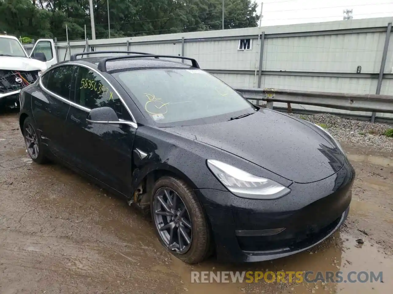 1 Photograph of a damaged car 5YJ3E1EB4KF384495 TESLA MODEL 3 2019