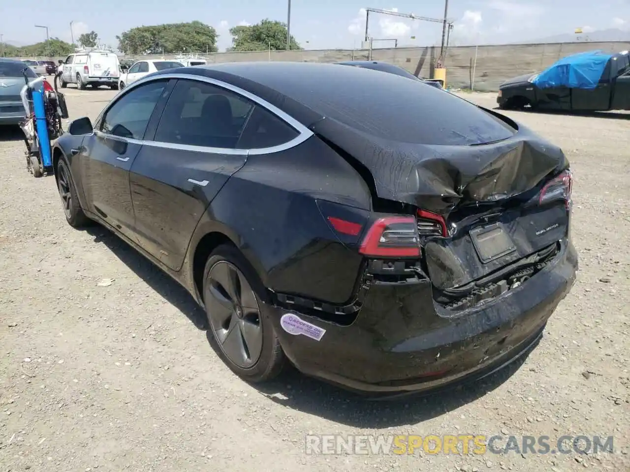 3 Фотография поврежденного автомобиля 5YJ3E1EB4KF385226 TESLA MODEL 3 2019