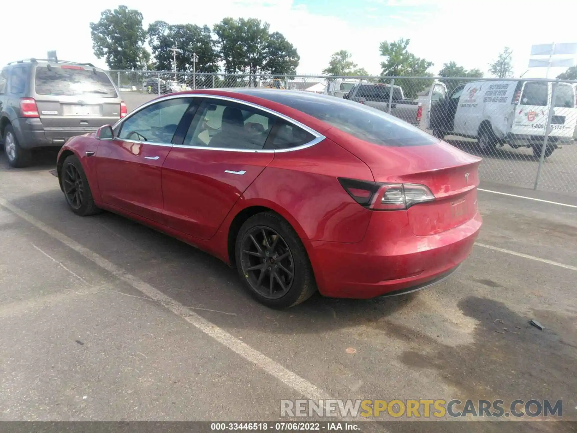 3 Photograph of a damaged car 5YJ3E1EB4KF387042 TESLA MODEL 3 2019