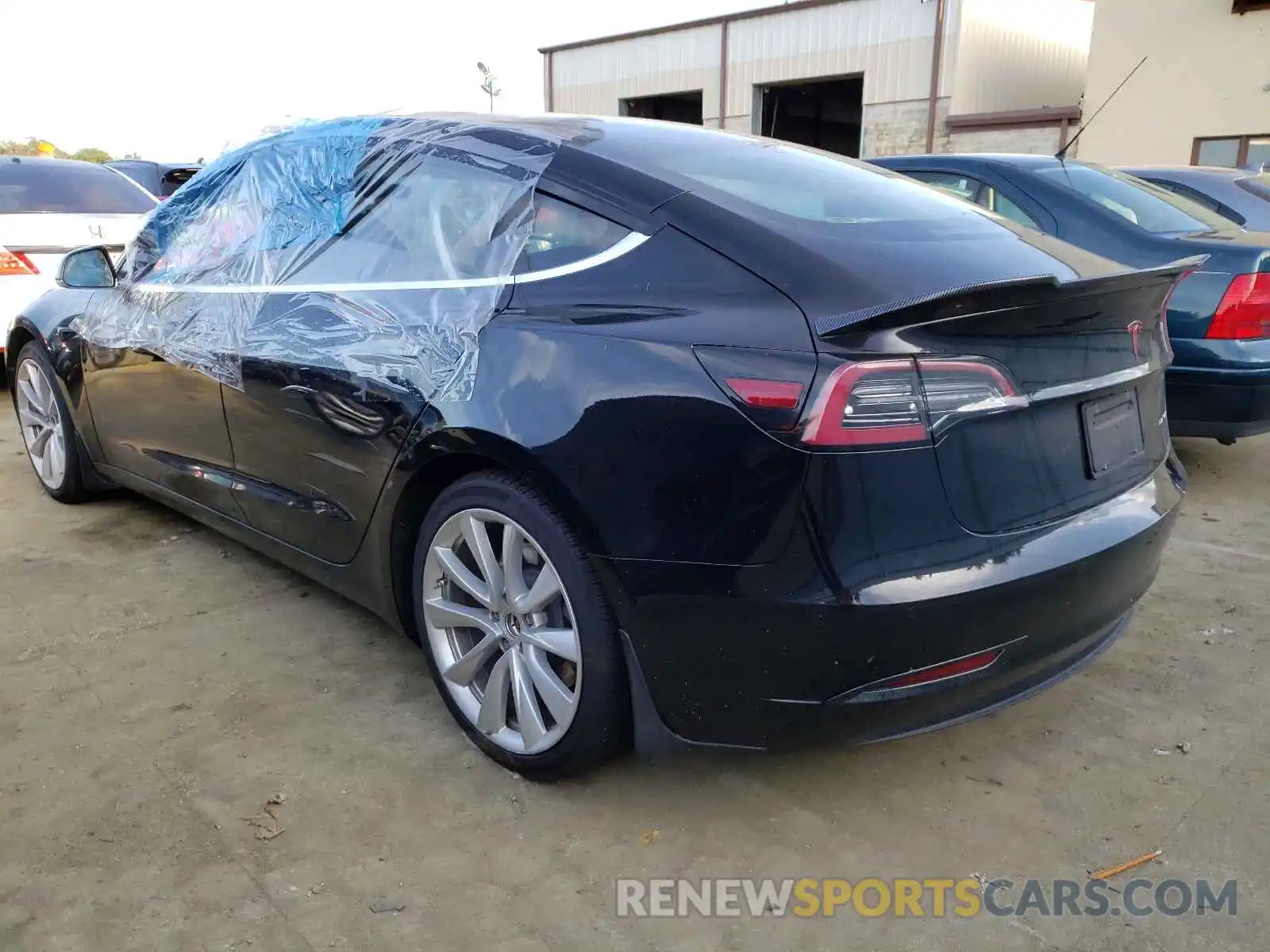 3 Photograph of a damaged car 5YJ3E1EB4KF391396 TESLA MODEL 3 2019