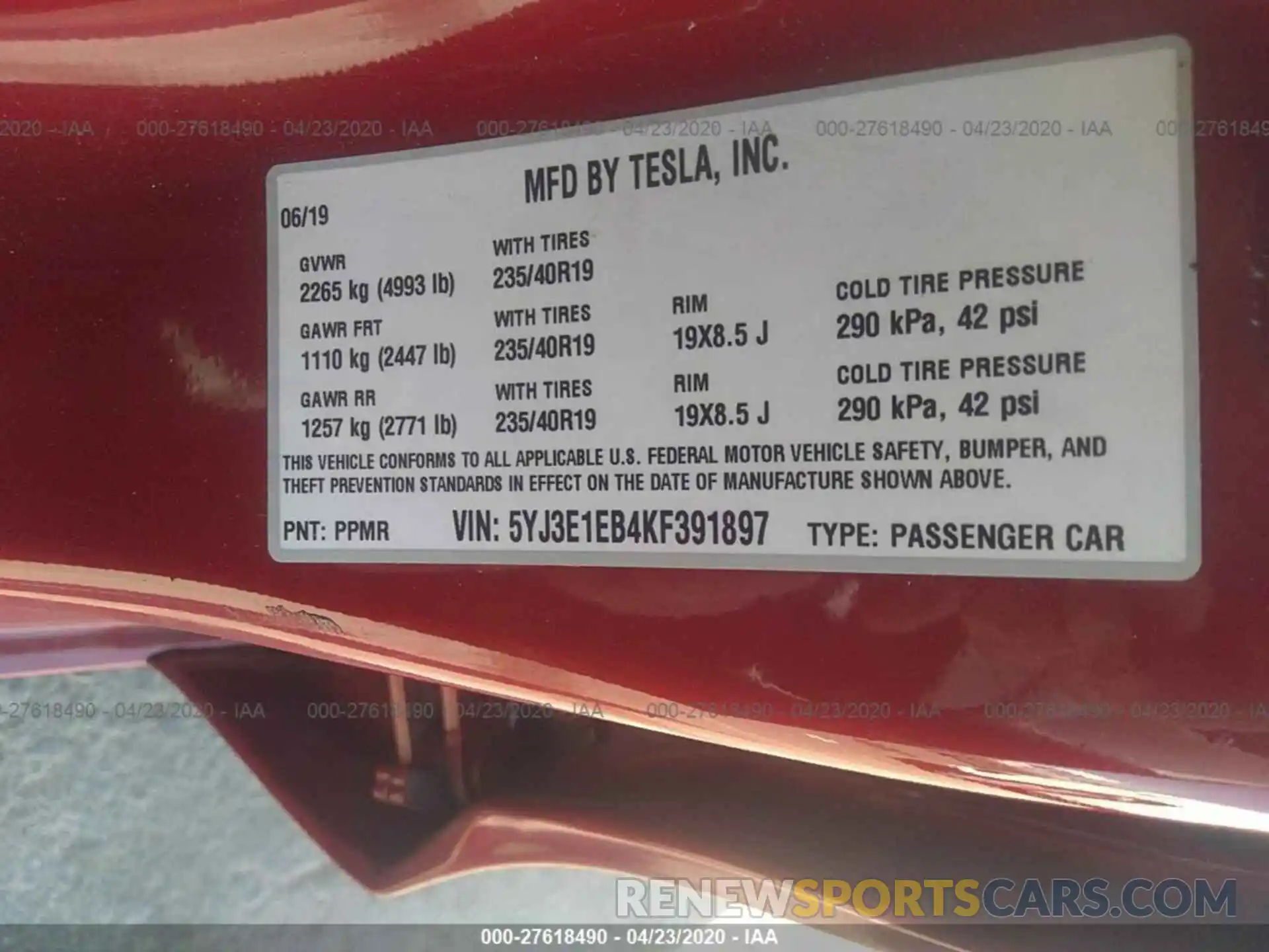 9 Photograph of a damaged car 5YJ3E1EB4KF391897 TESLA MODEL 3 2019