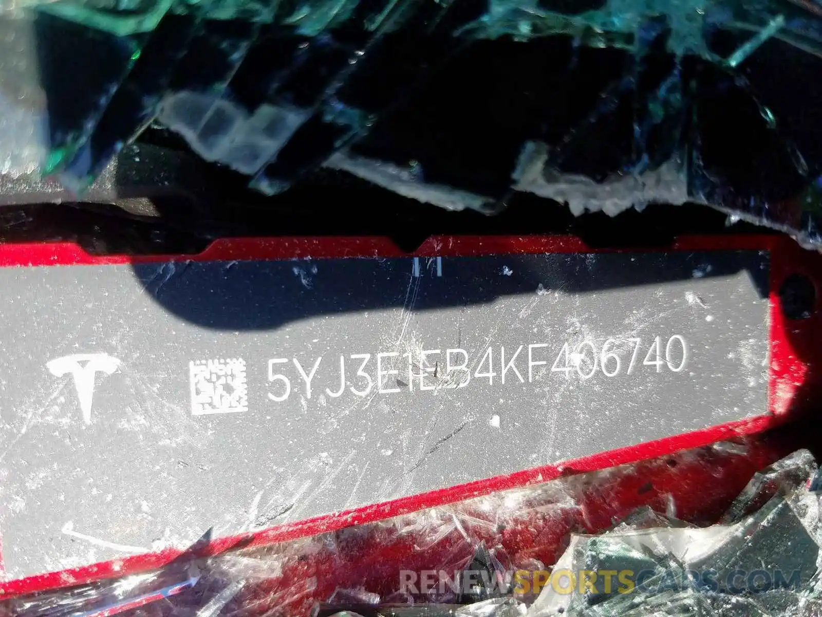 10 Photograph of a damaged car 5YJ3E1EB4KF406740 TESLA MODEL 3 2019