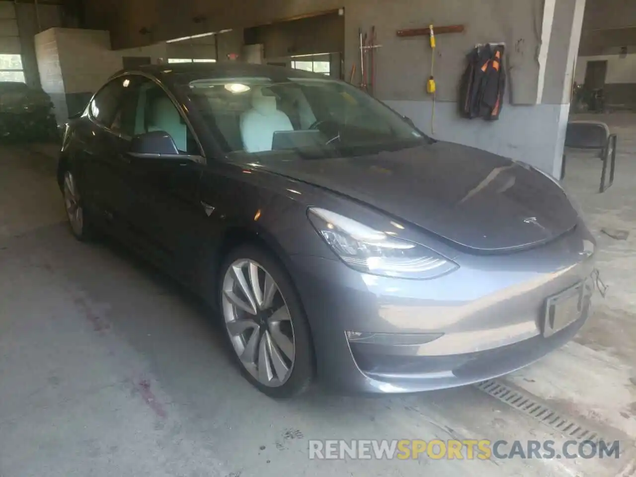 1 Photograph of a damaged car 5YJ3E1EB4KF423151 TESLA MODEL 3 2019